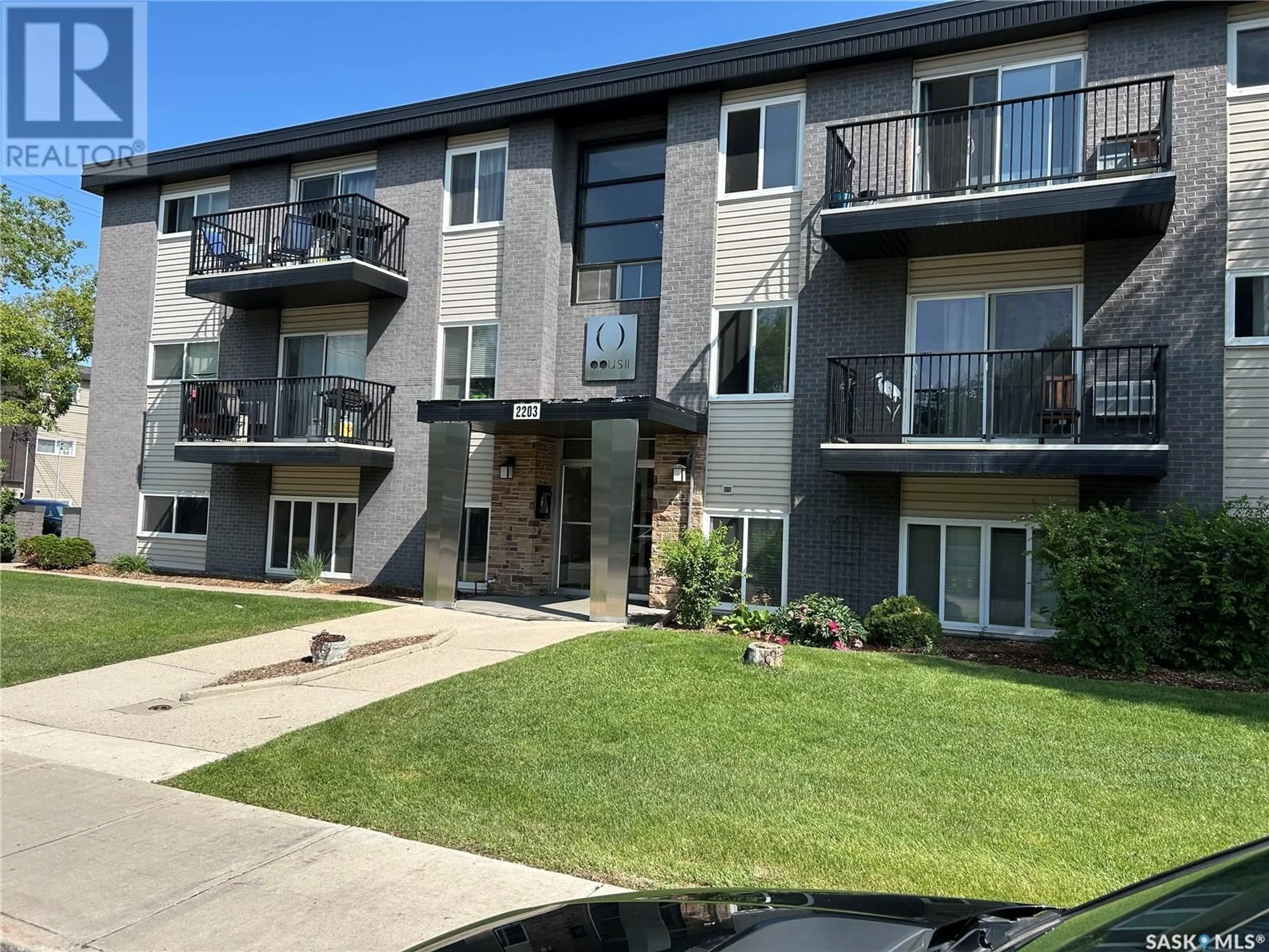 Unknown for 4 - 2203 7TH STREET, Saskatoon Saskatchewan S7H0Z9