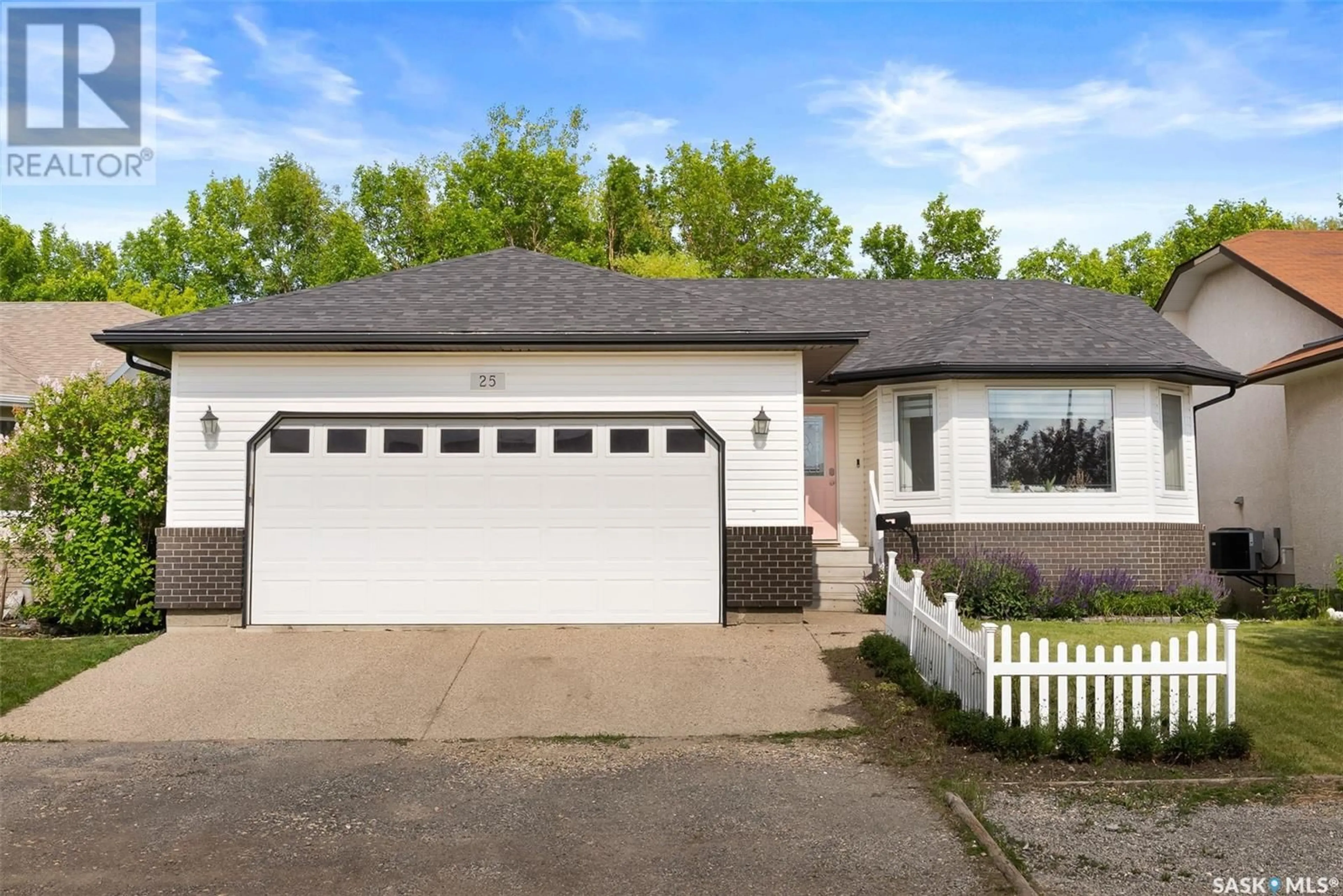 Home with vinyl exterior material, street for 25 SAMANTHA STREET, Grand Coulee Saskatchewan S4M0A3