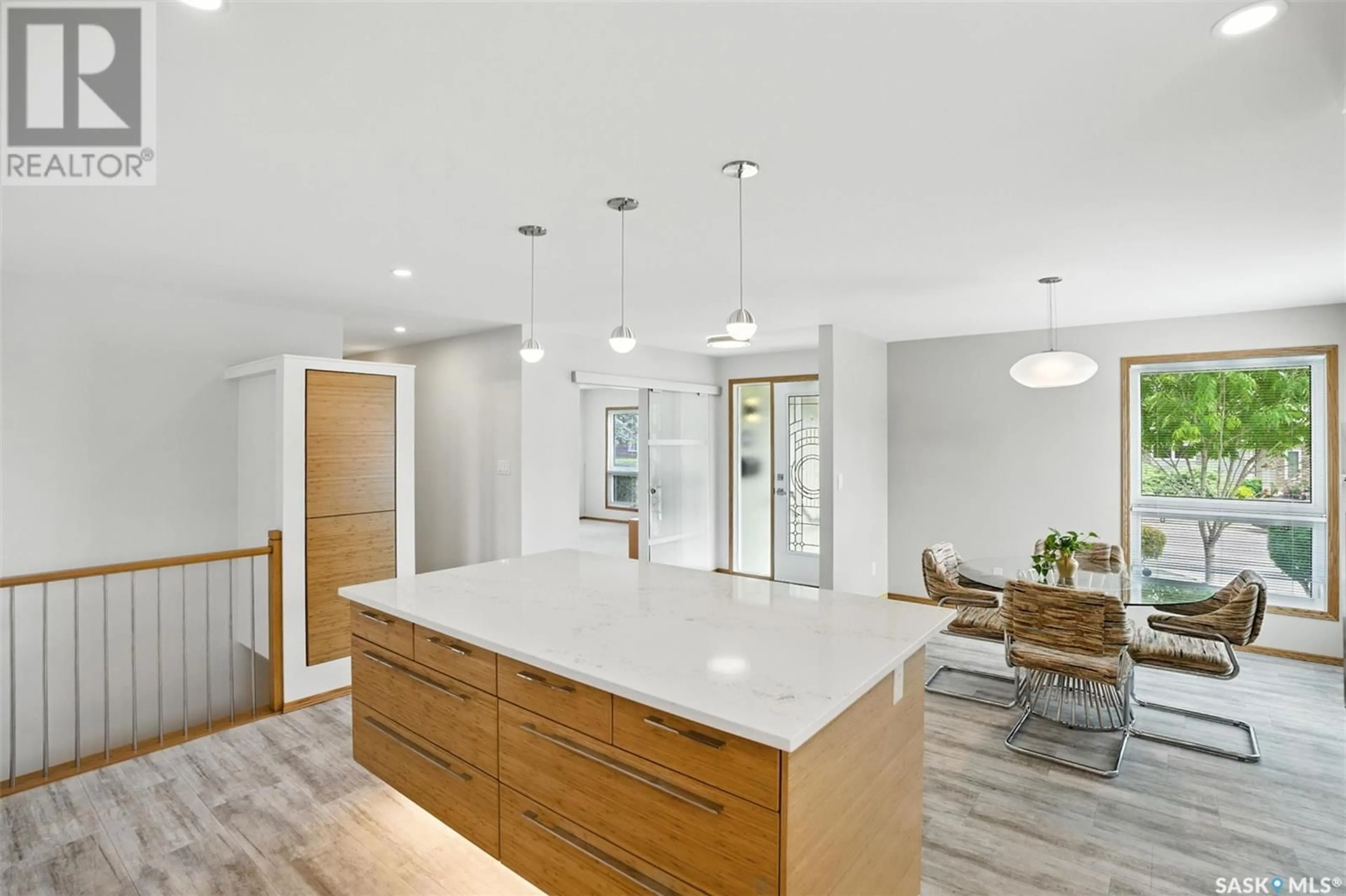 Open concept kitchen, unknown for 2101 PEMBINA AVENUE, Saskatoon Saskatchewan S7K1C6