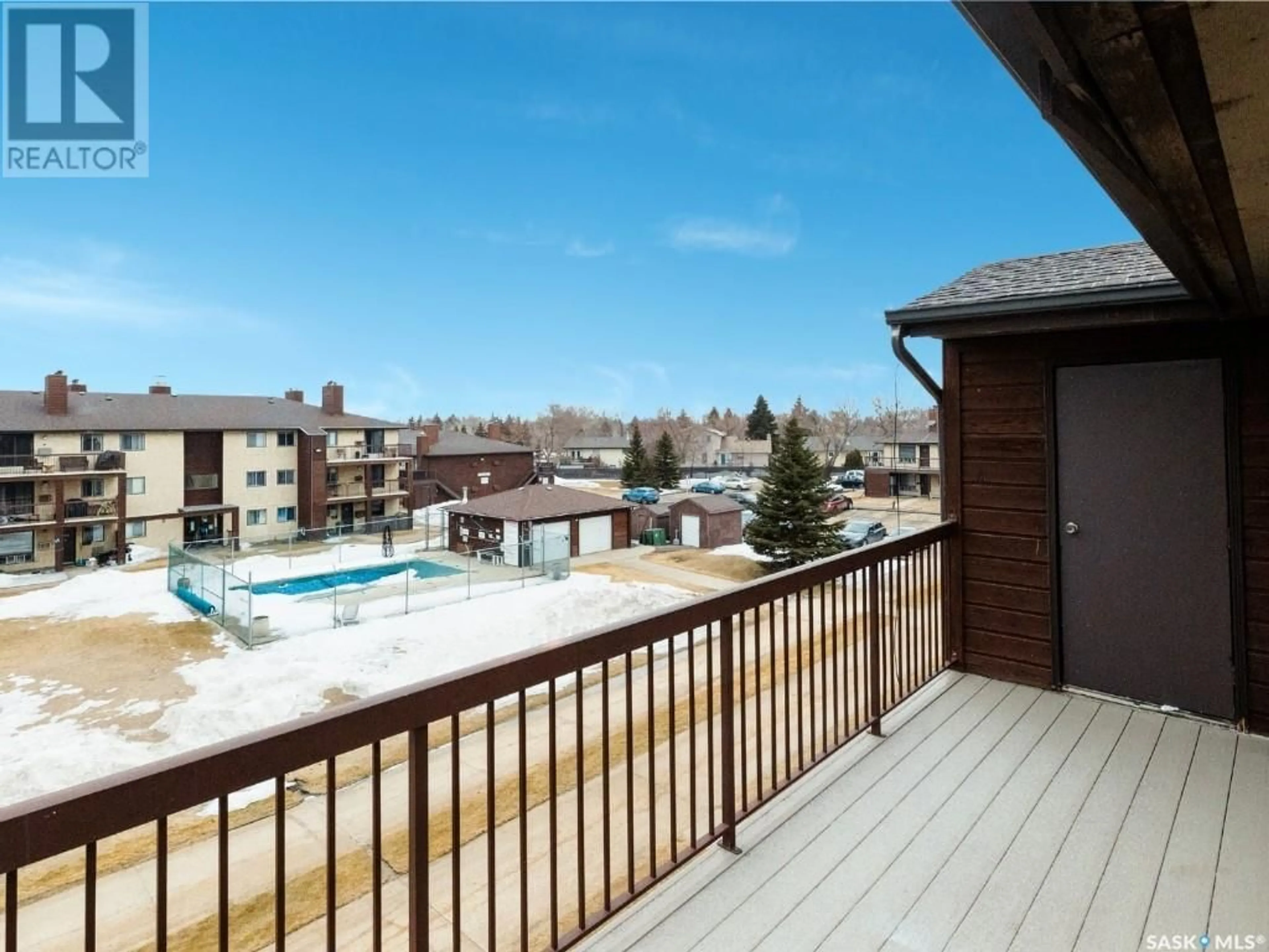 Patio, water/lake/river/ocean view for 51 - 303 RODENBUSH DRIVE, Regina Saskatchewan S4R8C7