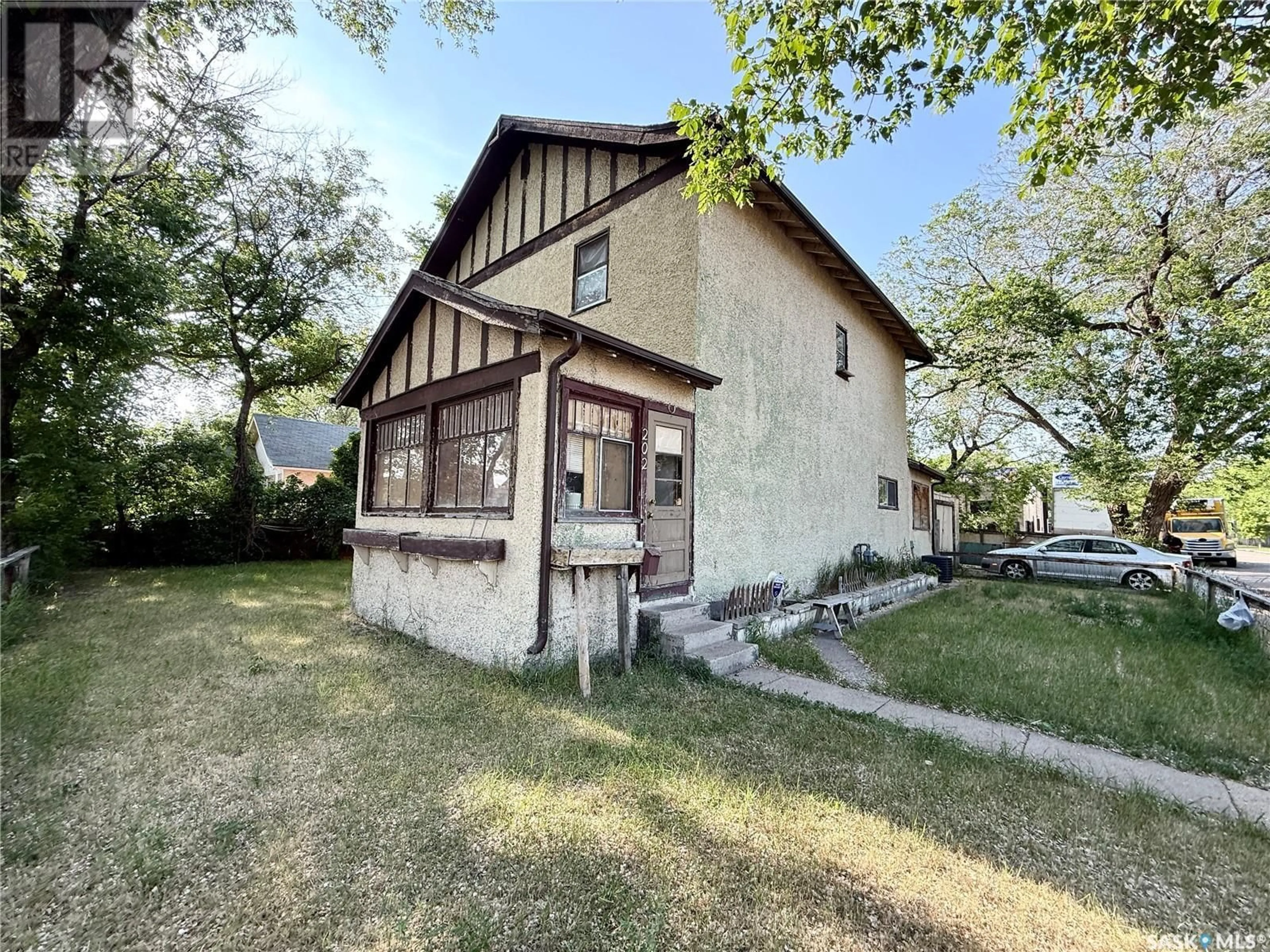 Unknown for 202 24TH STREET, Saskatoon Saskatchewan S7M0X1