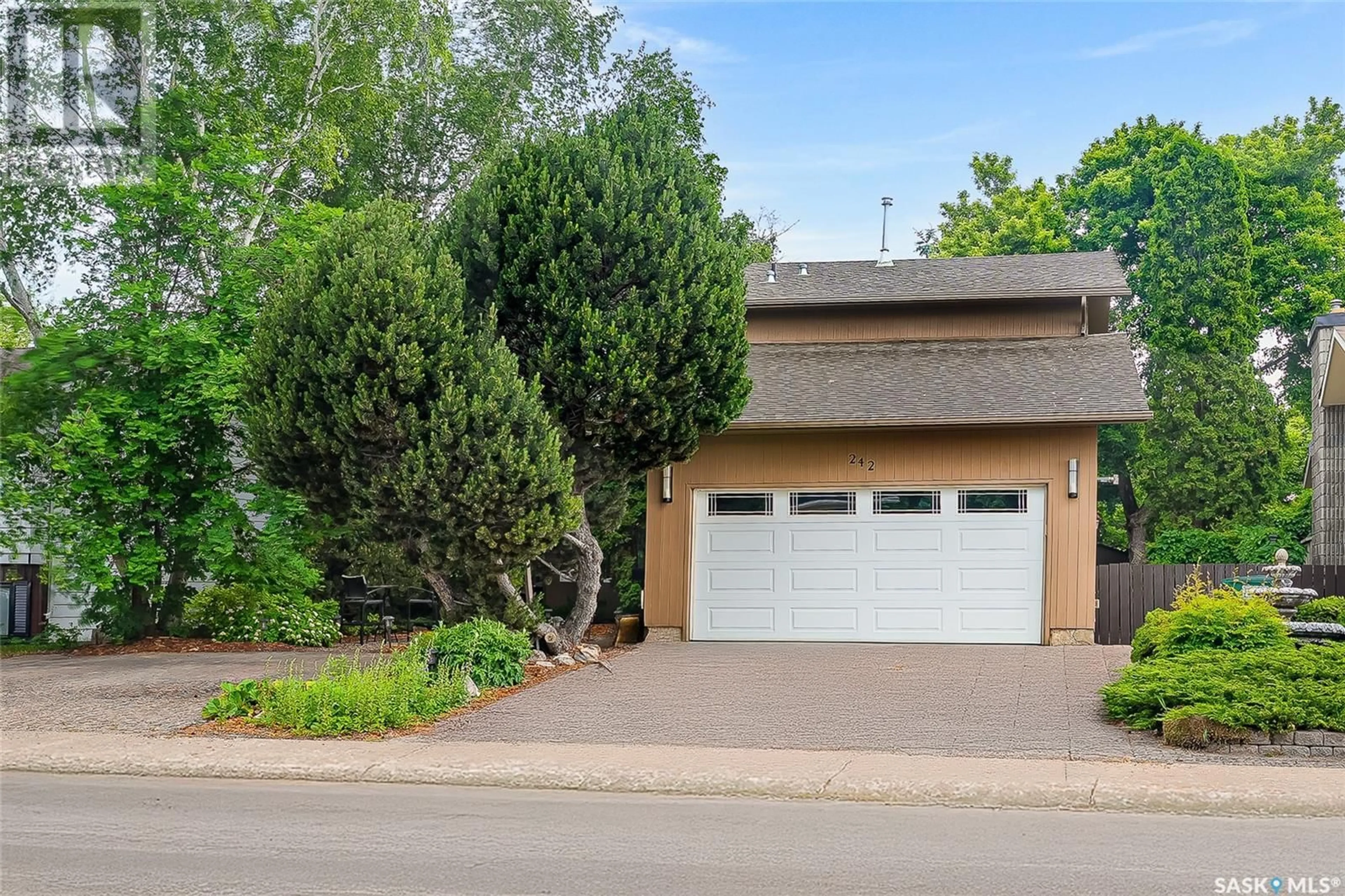 Unknown for 242 DORE CRESCENT, Saskatoon Saskatchewan S7K4X9