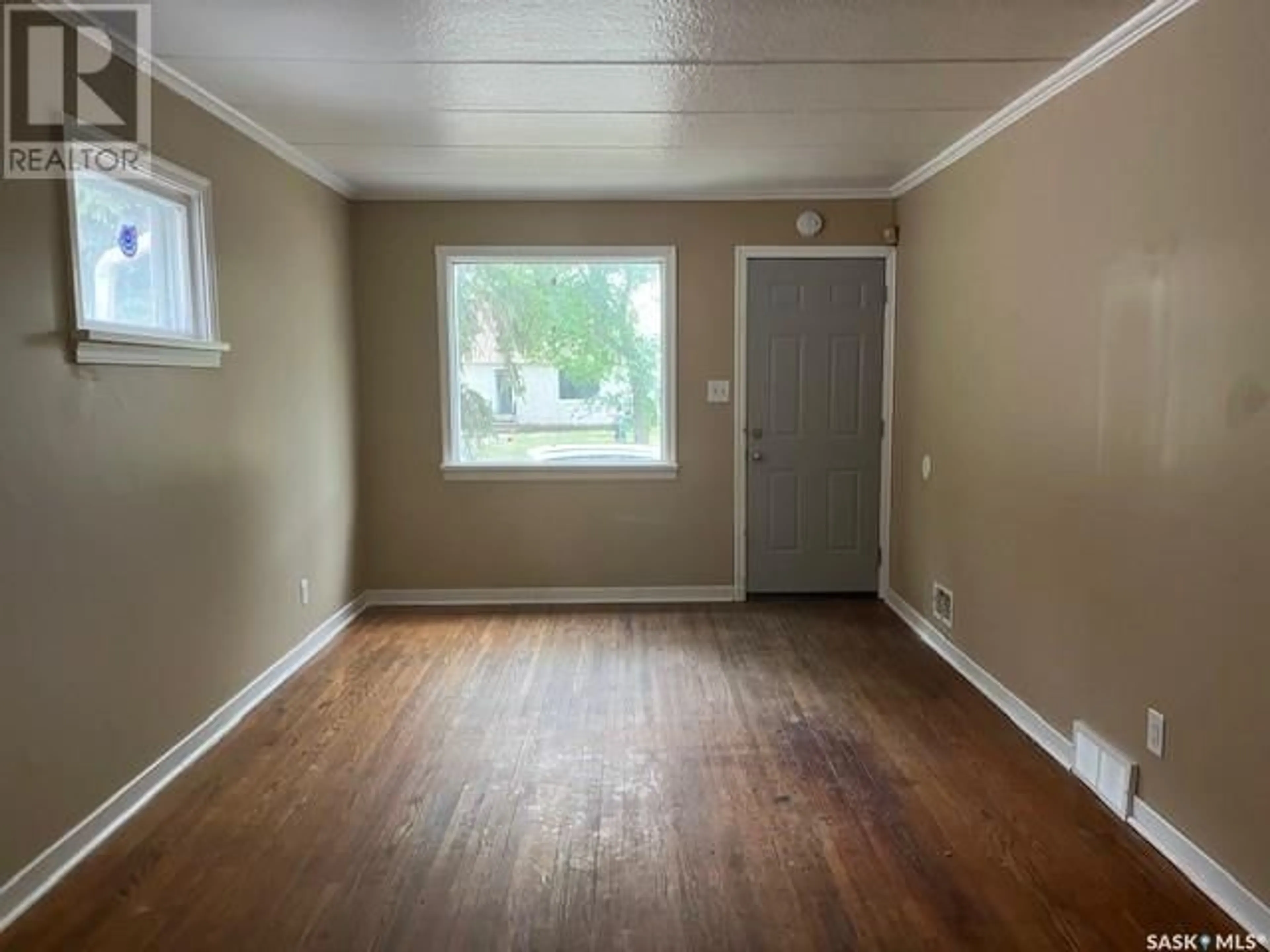 A pic of a room for 1227 WASCANA STREET, Regina Saskatchewan S4T4J2