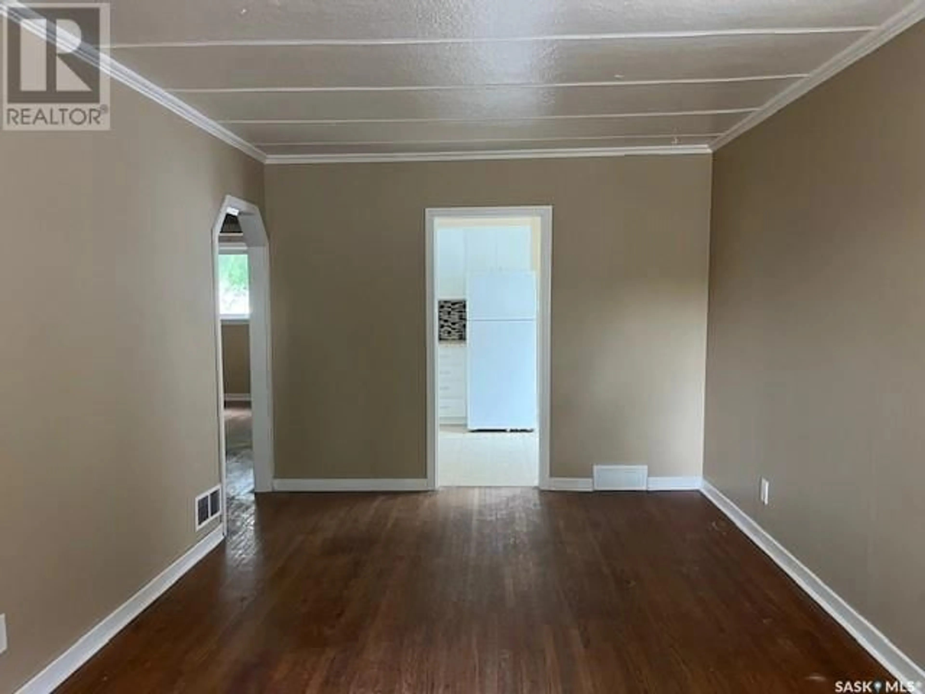 A pic of a room for 1227 WASCANA STREET, Regina Saskatchewan S4T4J2