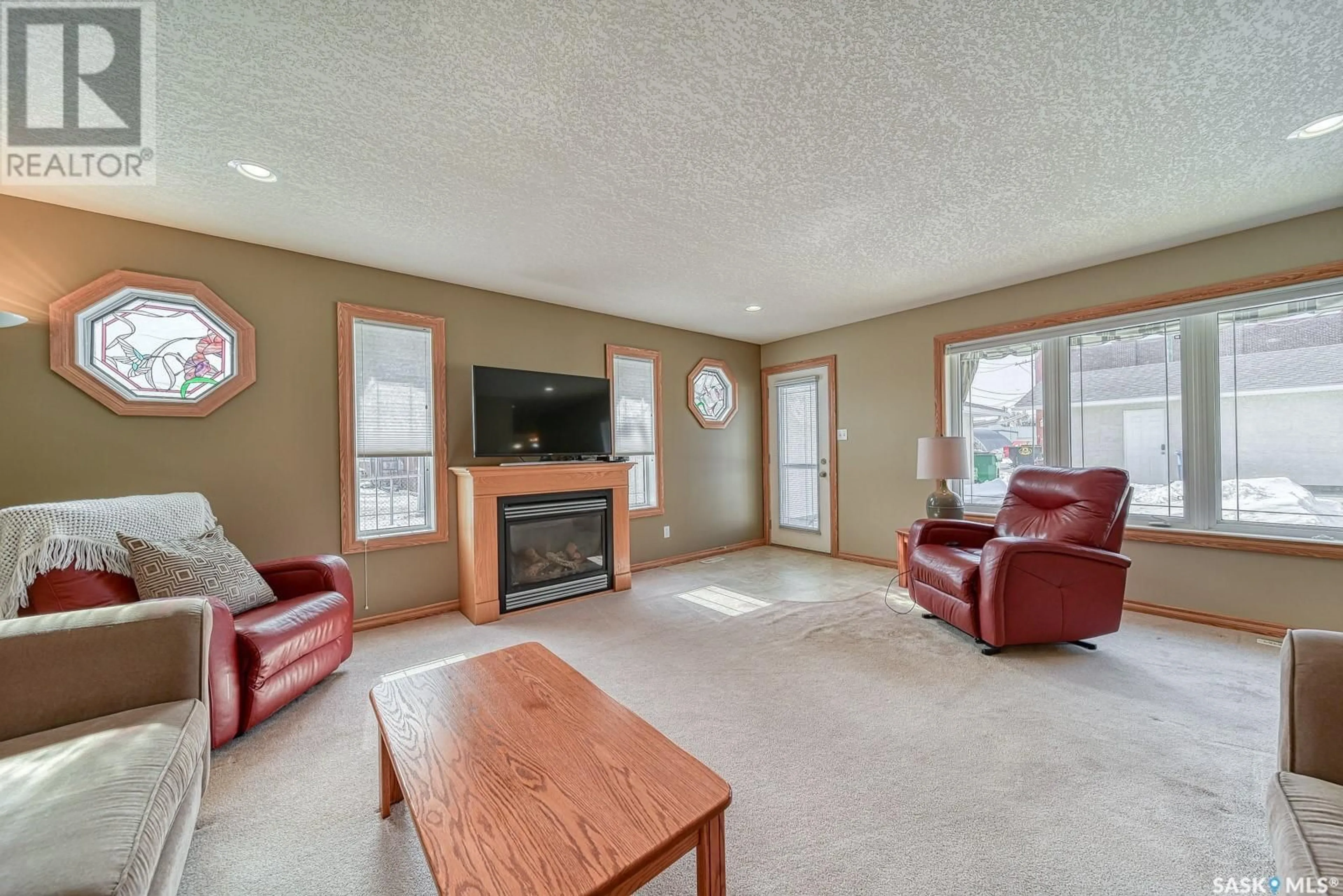 Living room with furniture, unknown for W - 1 273 FAIRFORD STREET, Moose Jaw Saskatchewan S6H1S8