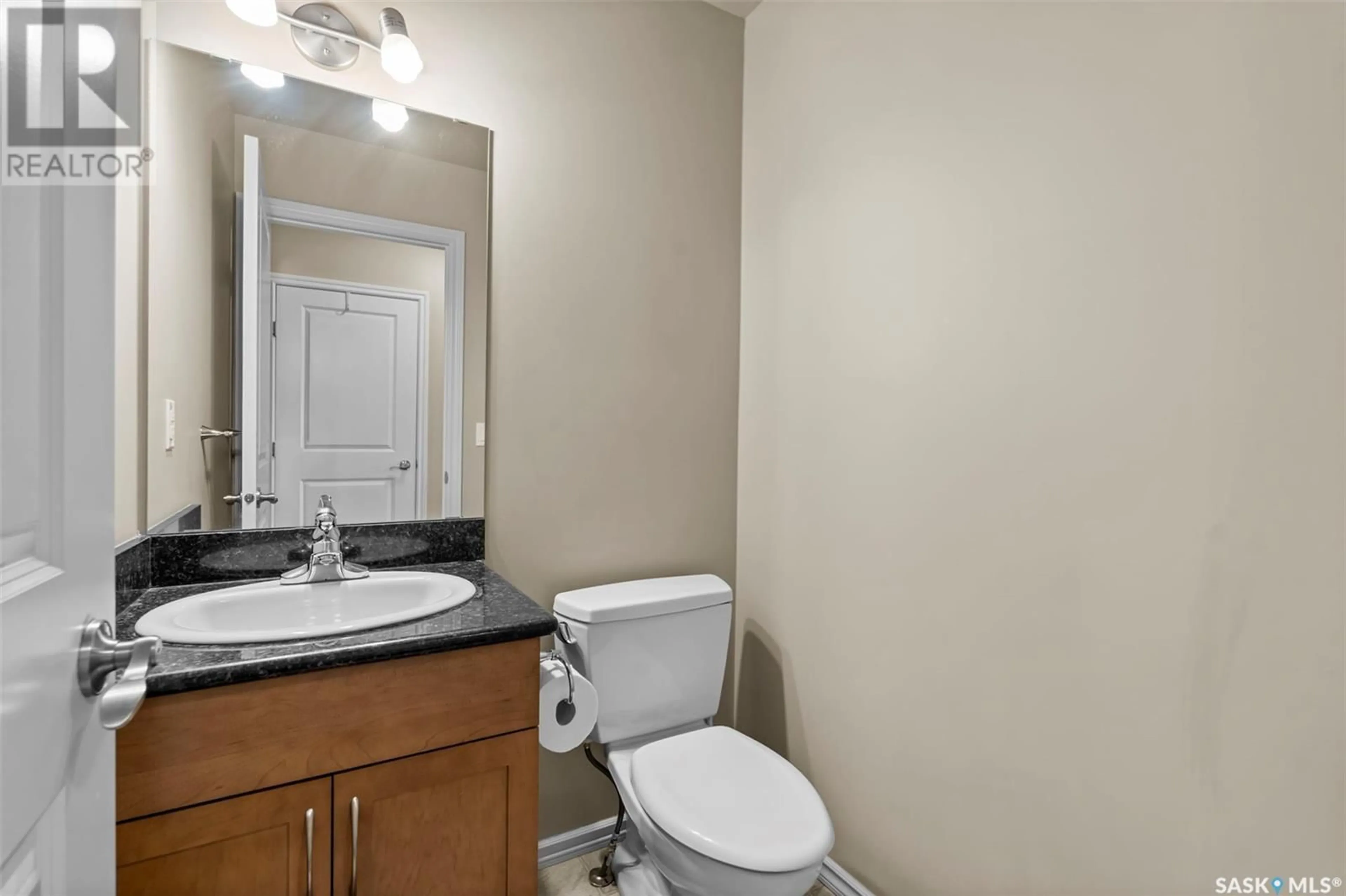 Standard bathroom, floor is not visible for 615 - 305 LYND CRESCENT, Saskatoon Saskatchewan S7T0G8