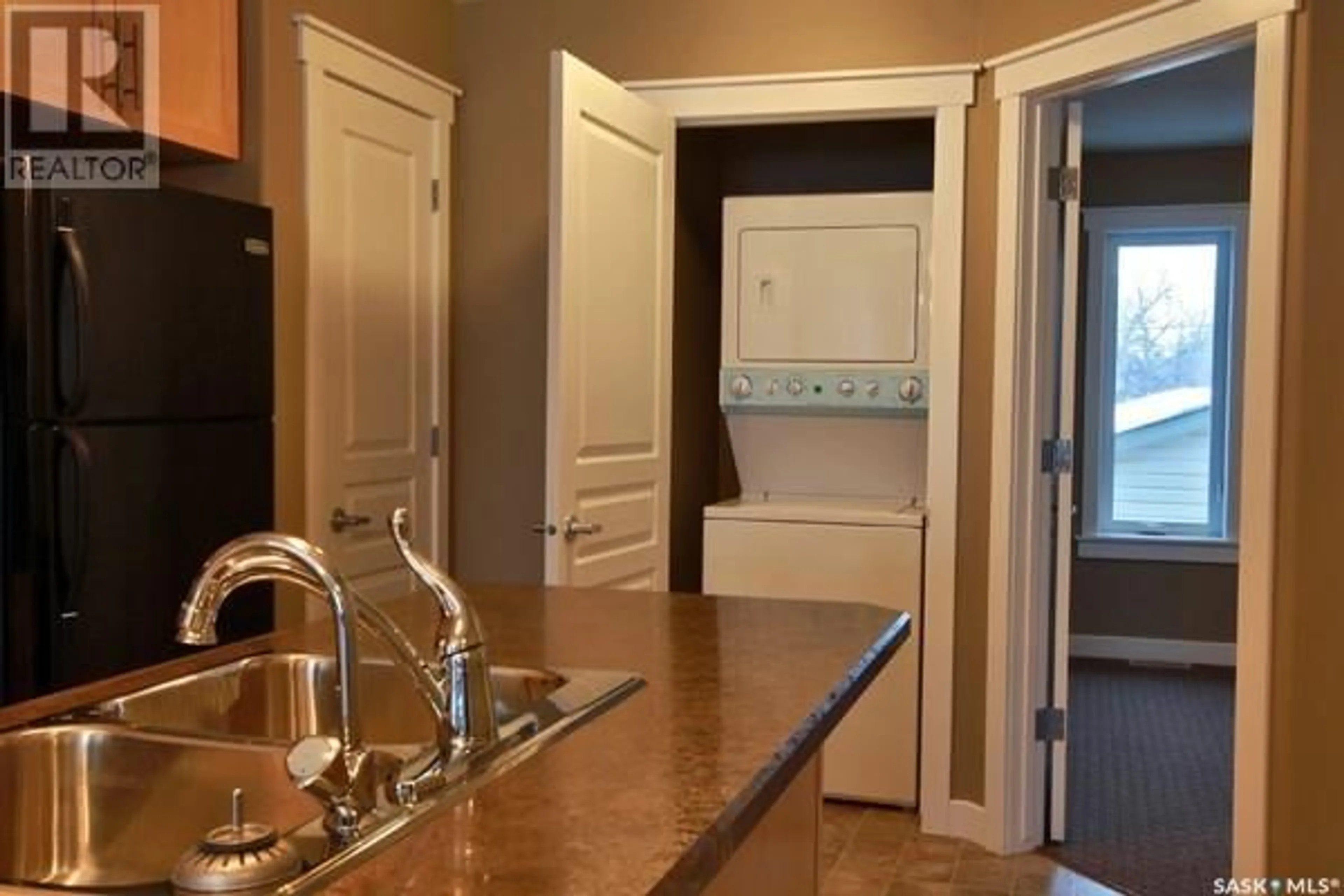 Unknown for 530 TORONTO STREET, Regina Saskatchewan S4R1M6