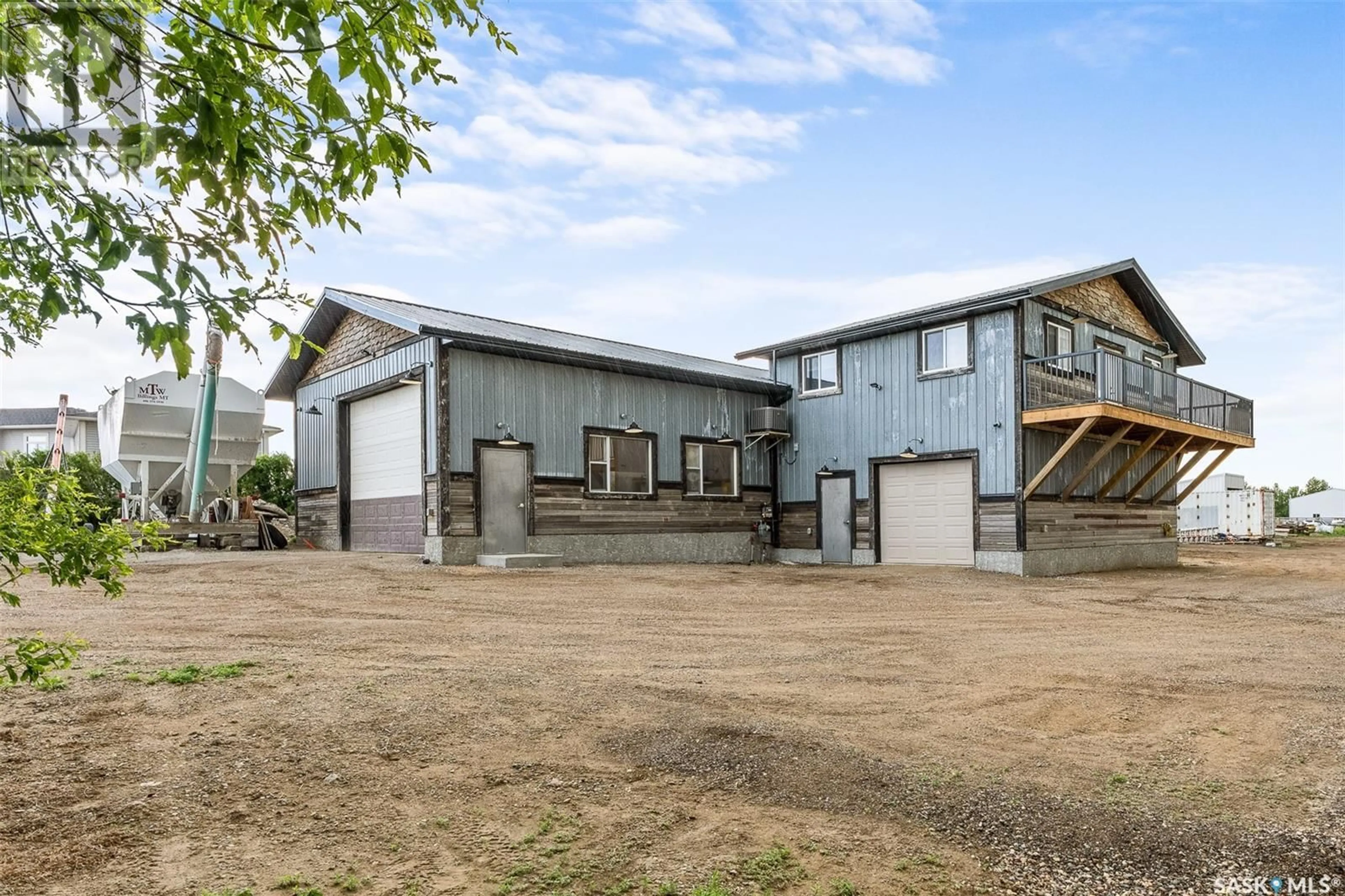 A pic from outside/outdoor area/front of a property/back of a property/a pic from drone, building for PAULHUS ACREAGE, Moose Jaw Rm No. 161 Saskatchewan S6H1V3