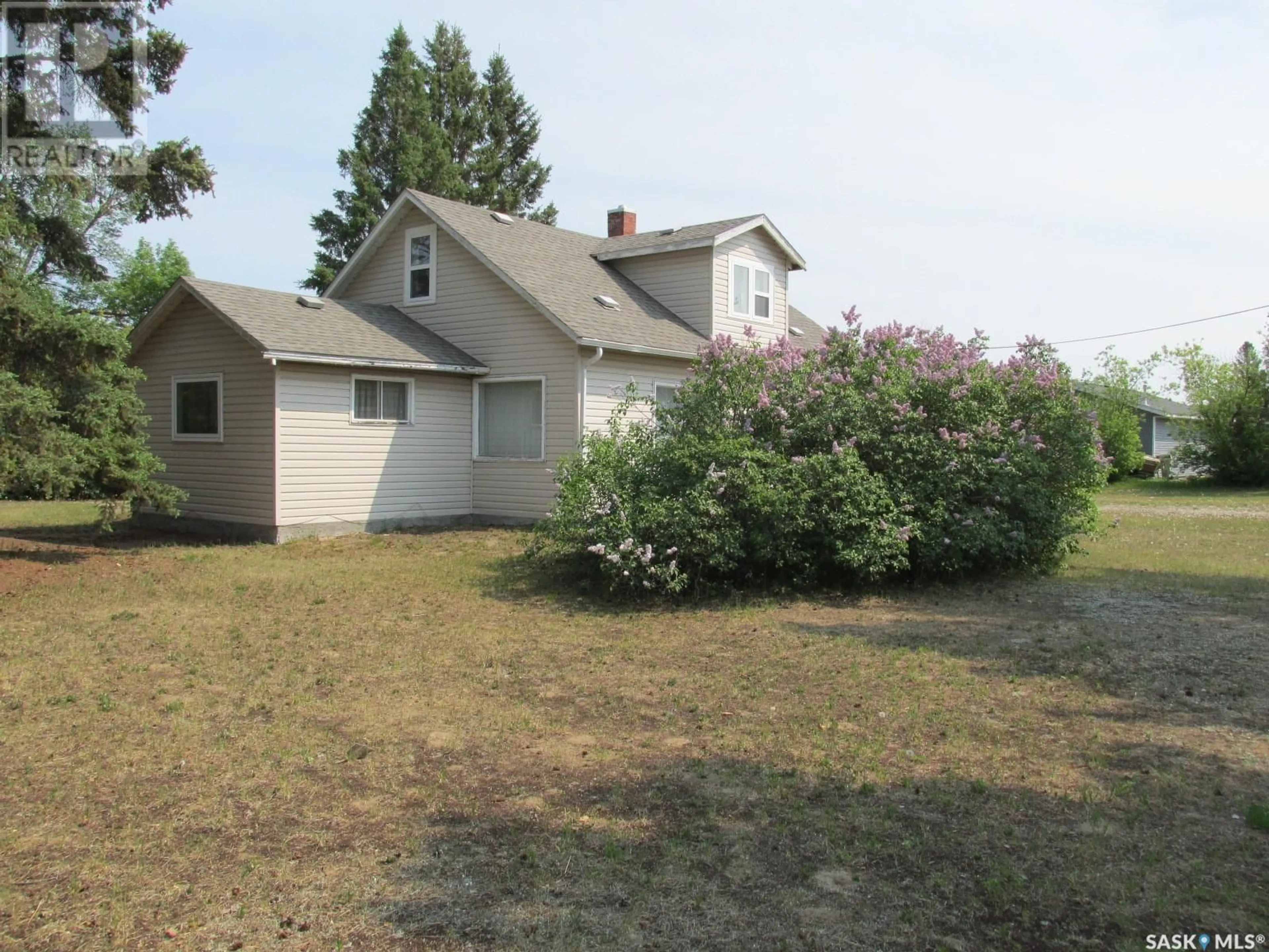 Unknown for 115 LUCILLE CRESCENT, Nipawin Saskatchewan S0E1E0