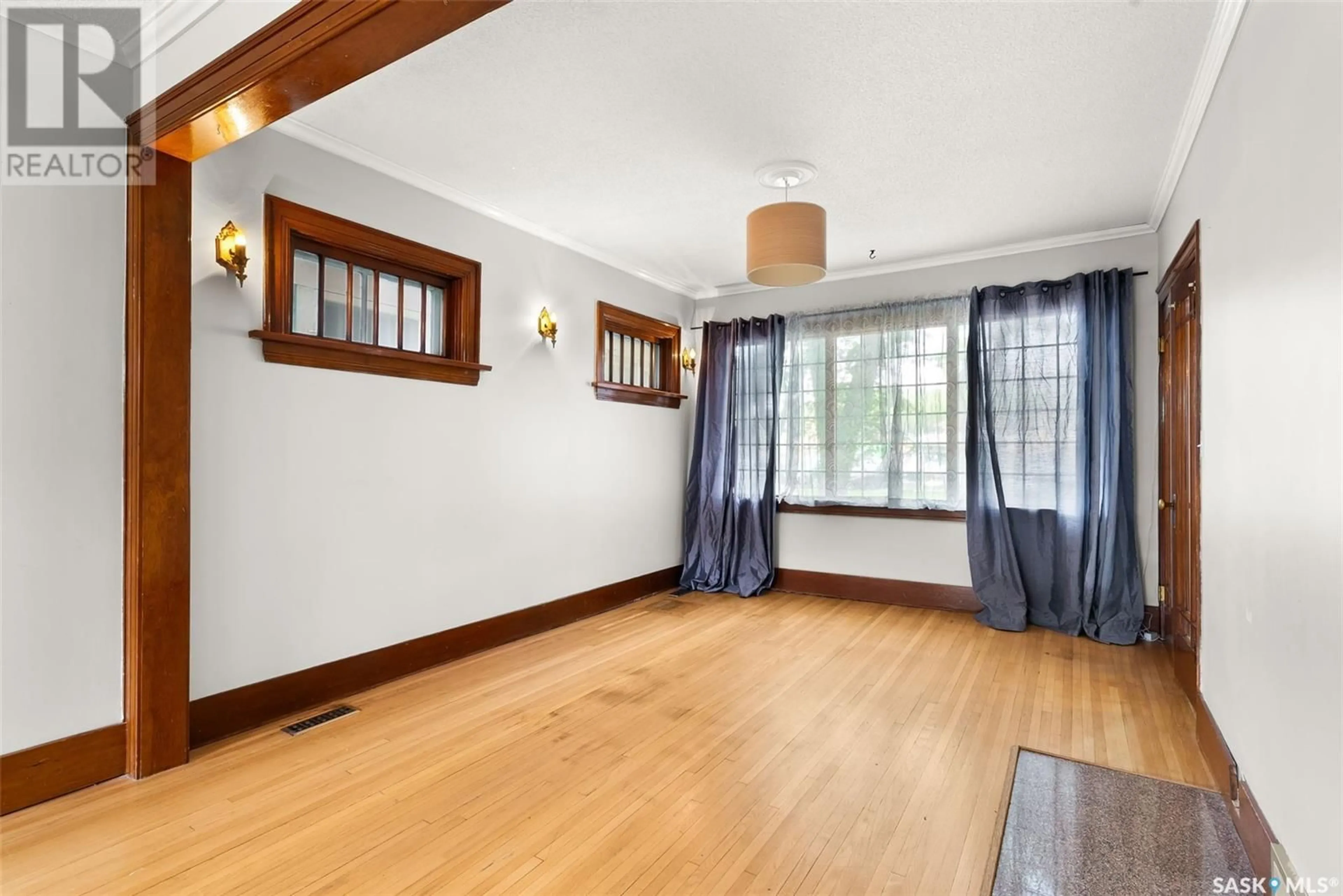 A pic of a room for 1937 TORONTO STREET, Regina Saskatchewan S4P1M9