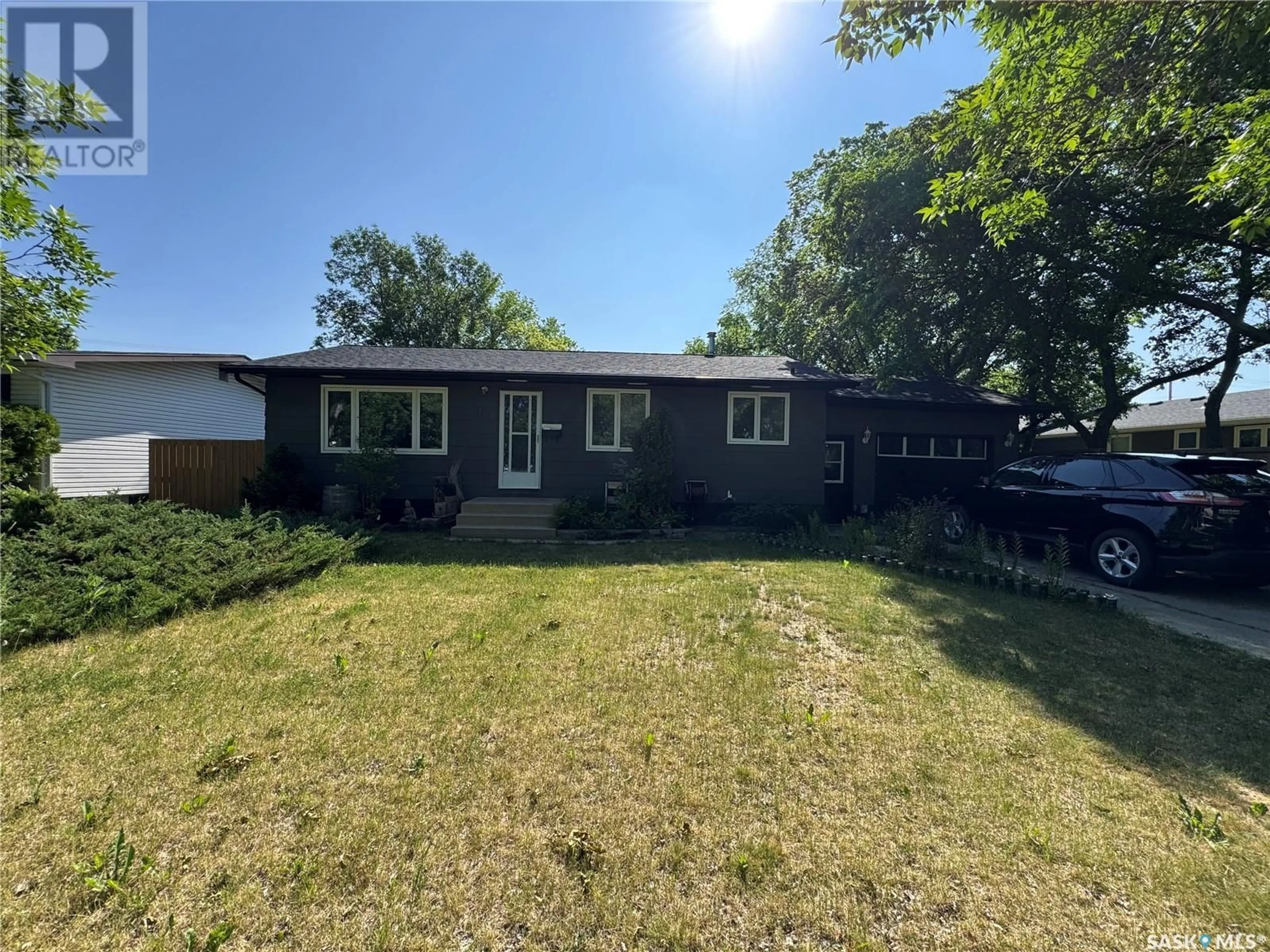 Unknown for 708 BRIMACOMBE DRIVE, Weyburn Saskatchewan S4H0A2