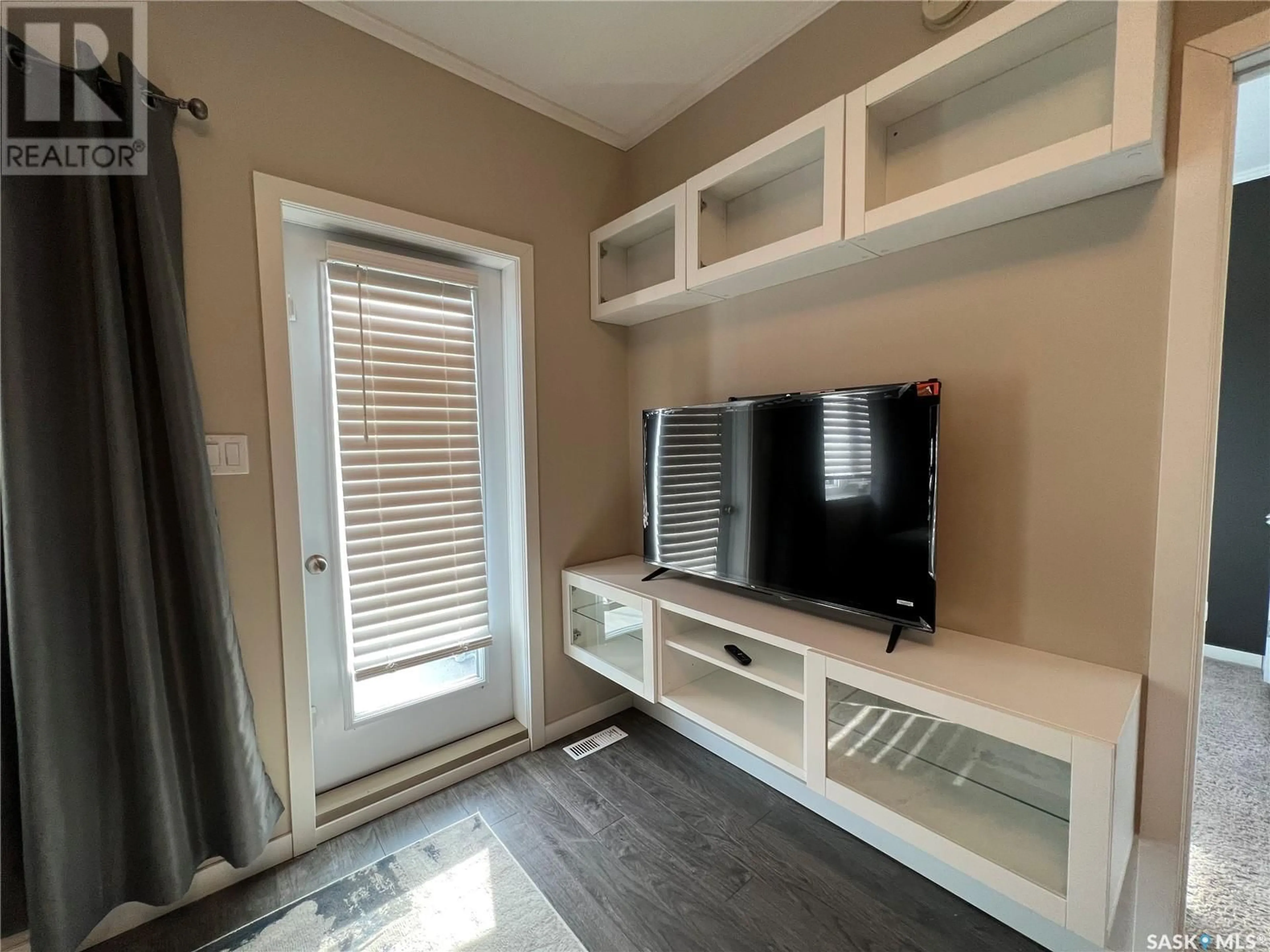 A pic of a room for 110 - 720 BALTZAN BOULEVARD, Saskatoon Saskatchewan S7W0G6
