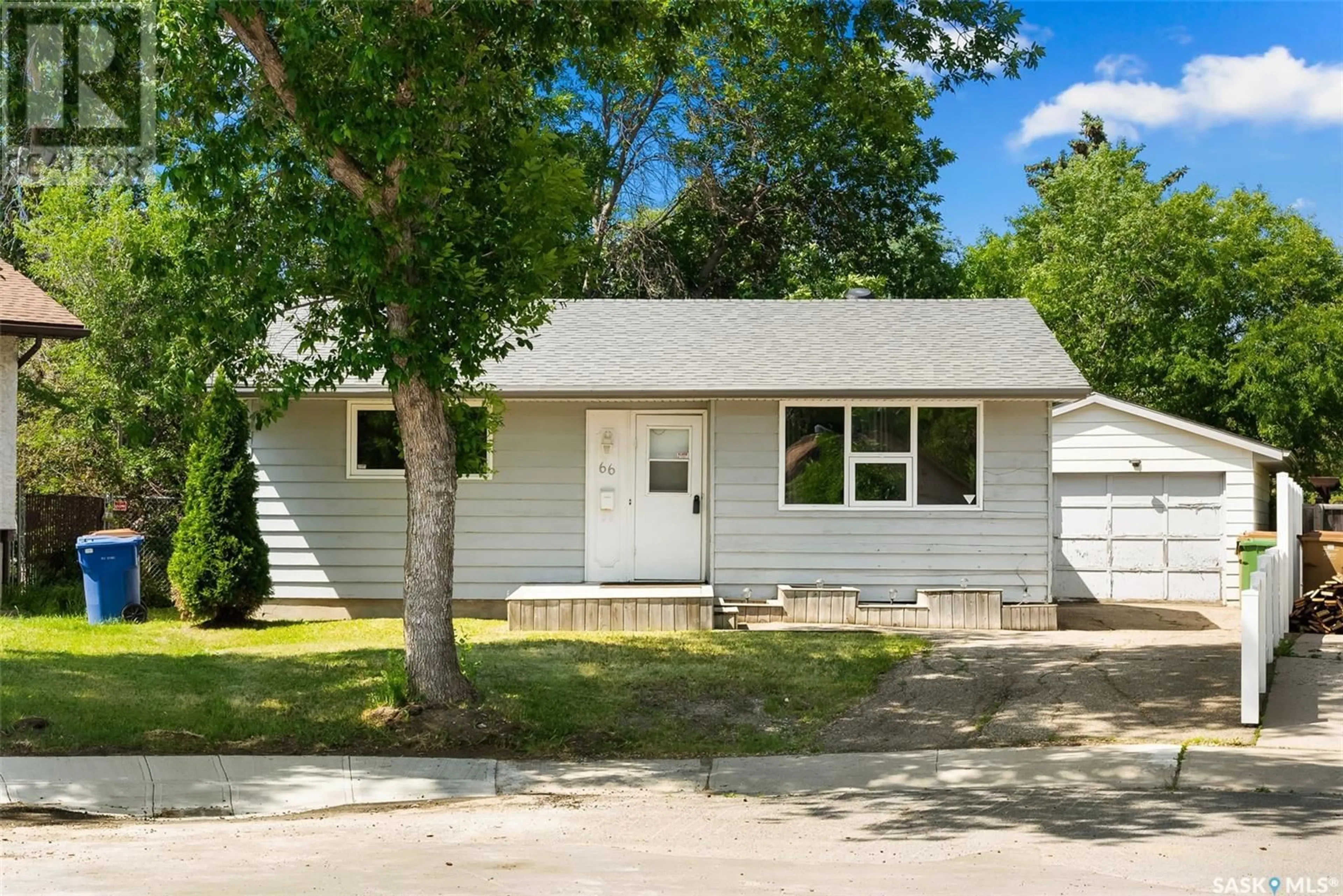 Home with vinyl exterior material, street for 66 PEART CRESCENT, Regina Saskatchewan S4N4R5