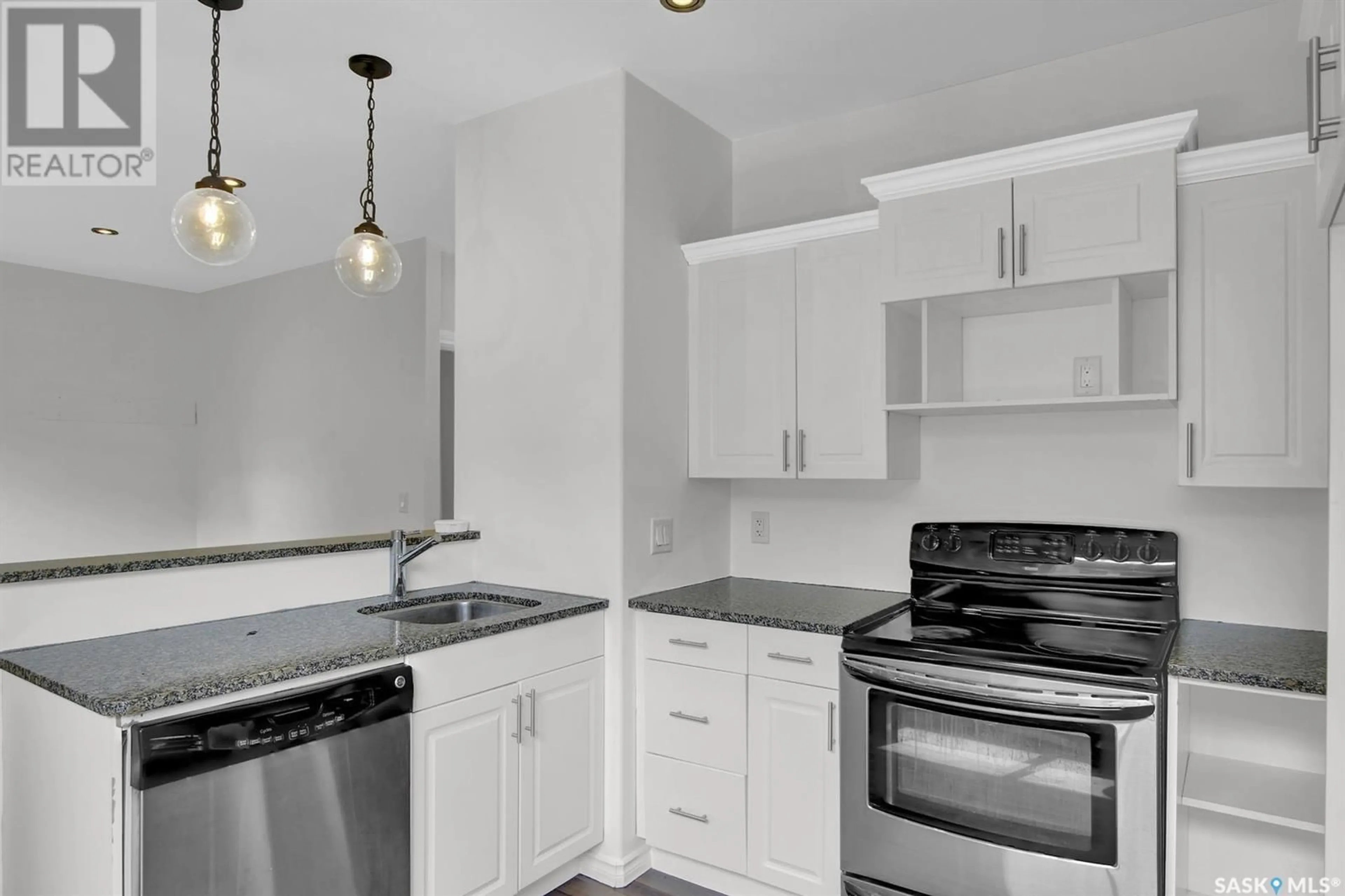 Standard kitchen, unknown for 1837 ATKINSON STREET, Regina Saskatchewan S4N3W4