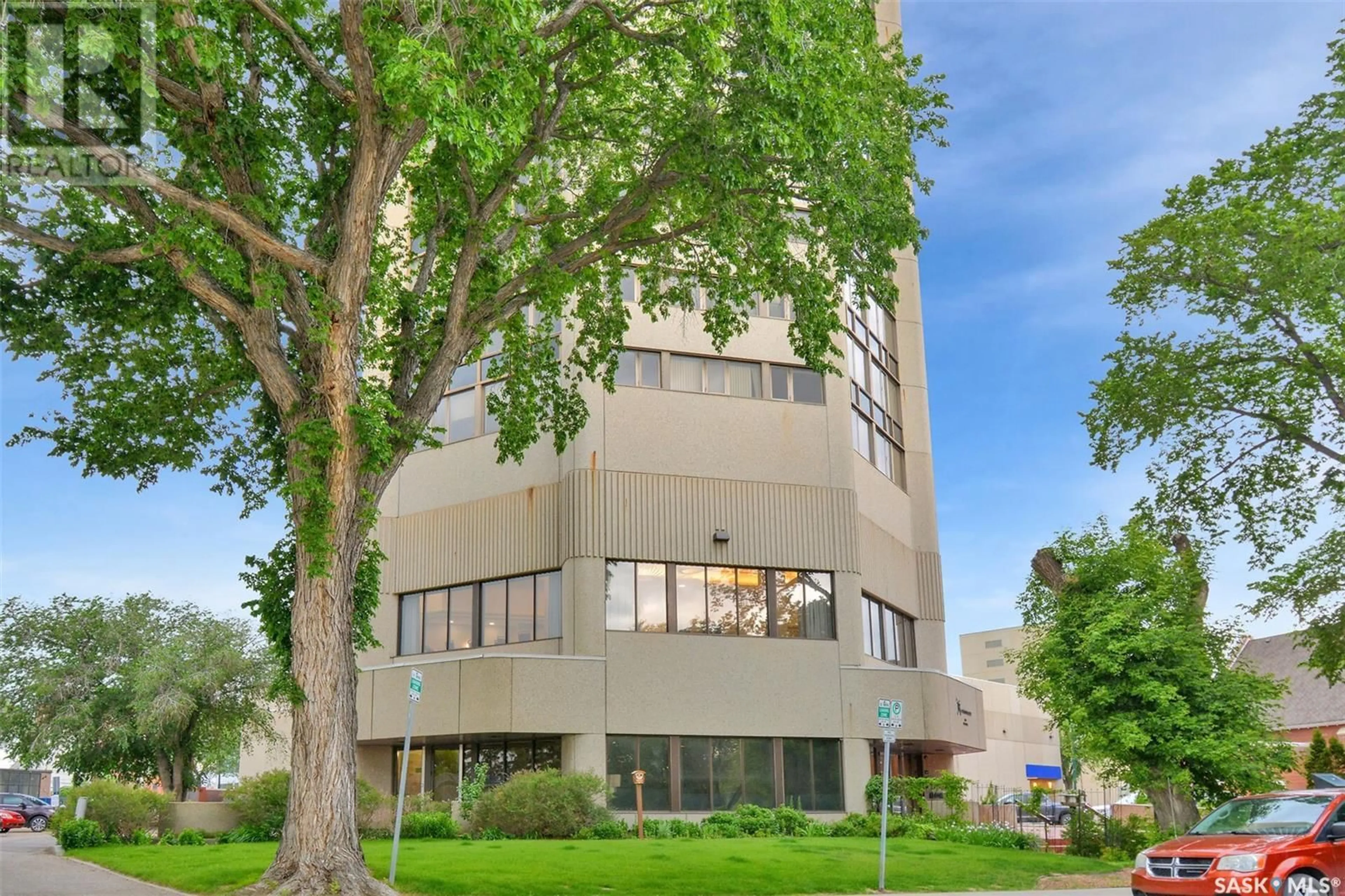 Unknown for 424 - 2170 SPADINA CRESCENT, Saskatoon Saskatchewan S7K6X7