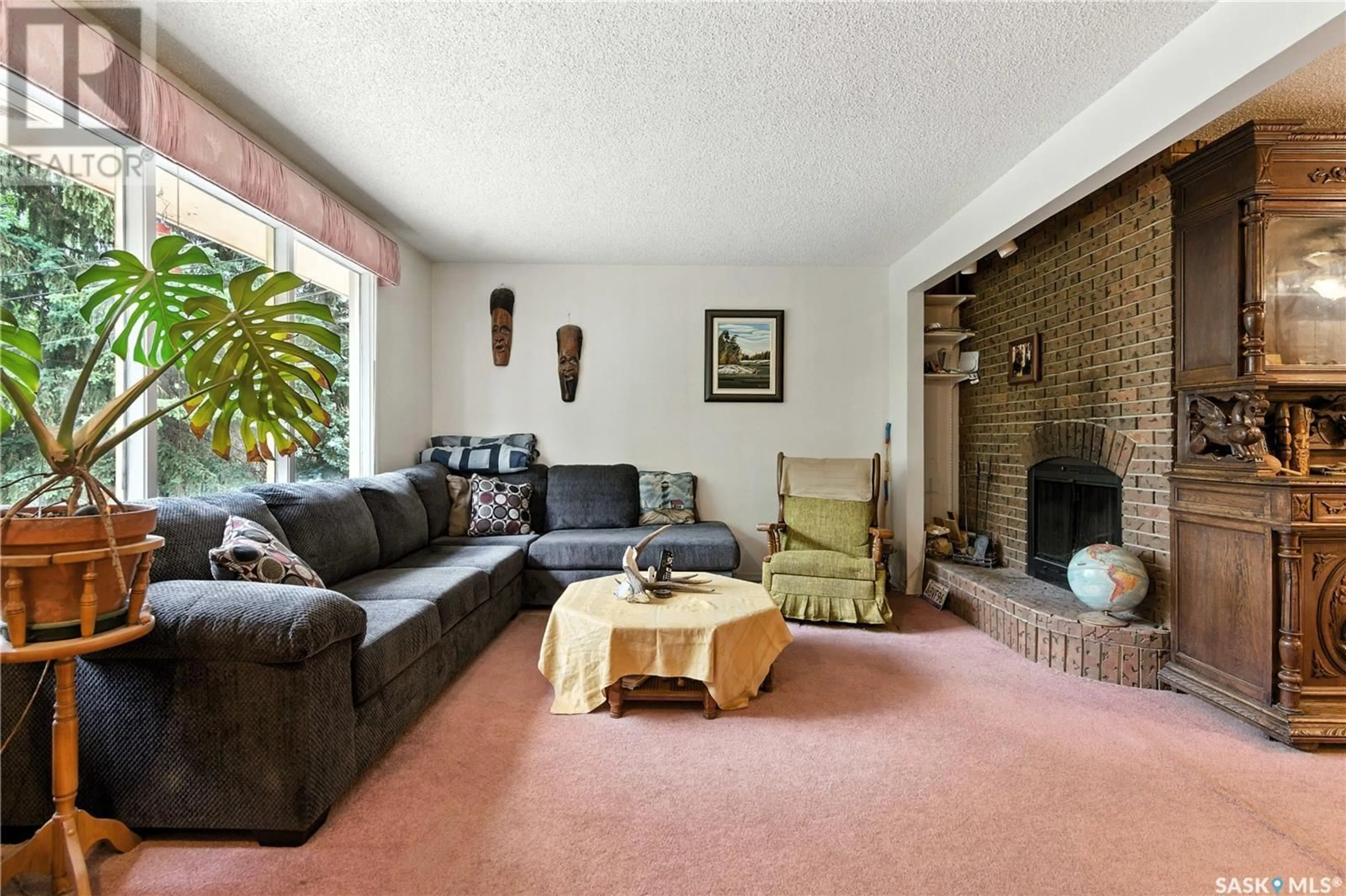 Living room with furniture, unknown for 75 QU'APPELLE DRIVE, Lumsden Saskatchewan S0G3C0