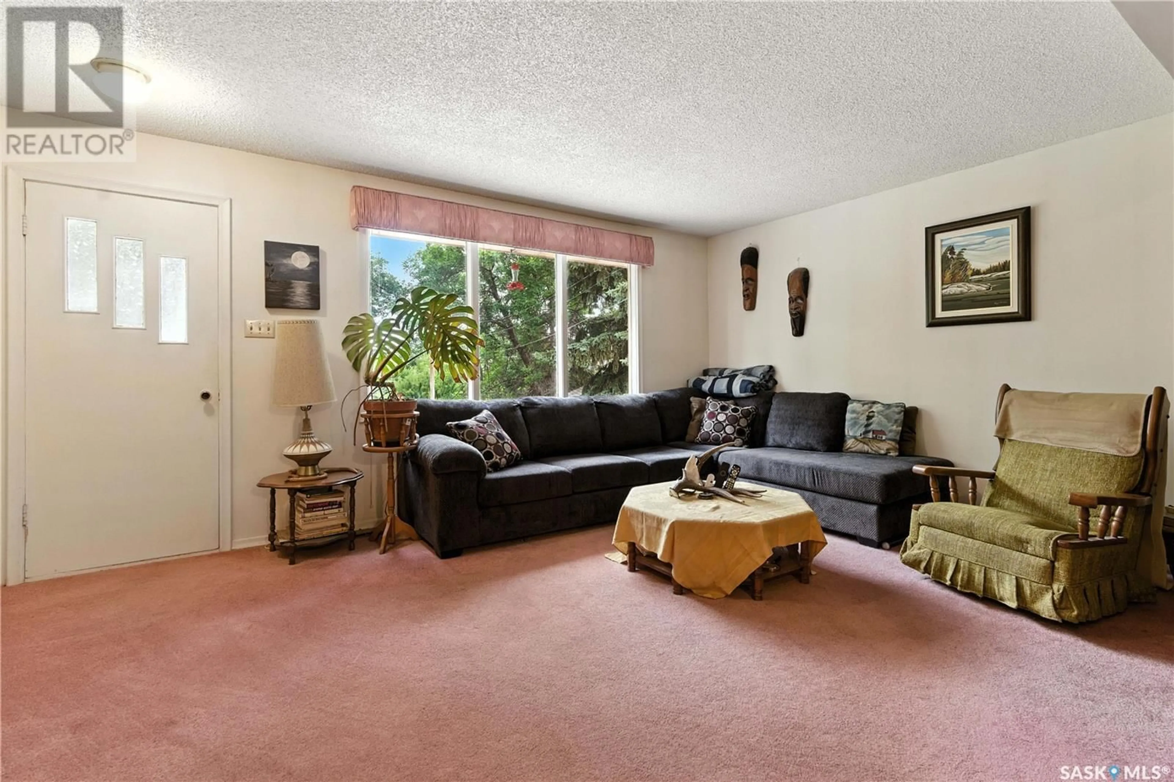 Living room with furniture, unknown for 75 QU'APPELLE DRIVE, Lumsden Saskatchewan S0G3C0