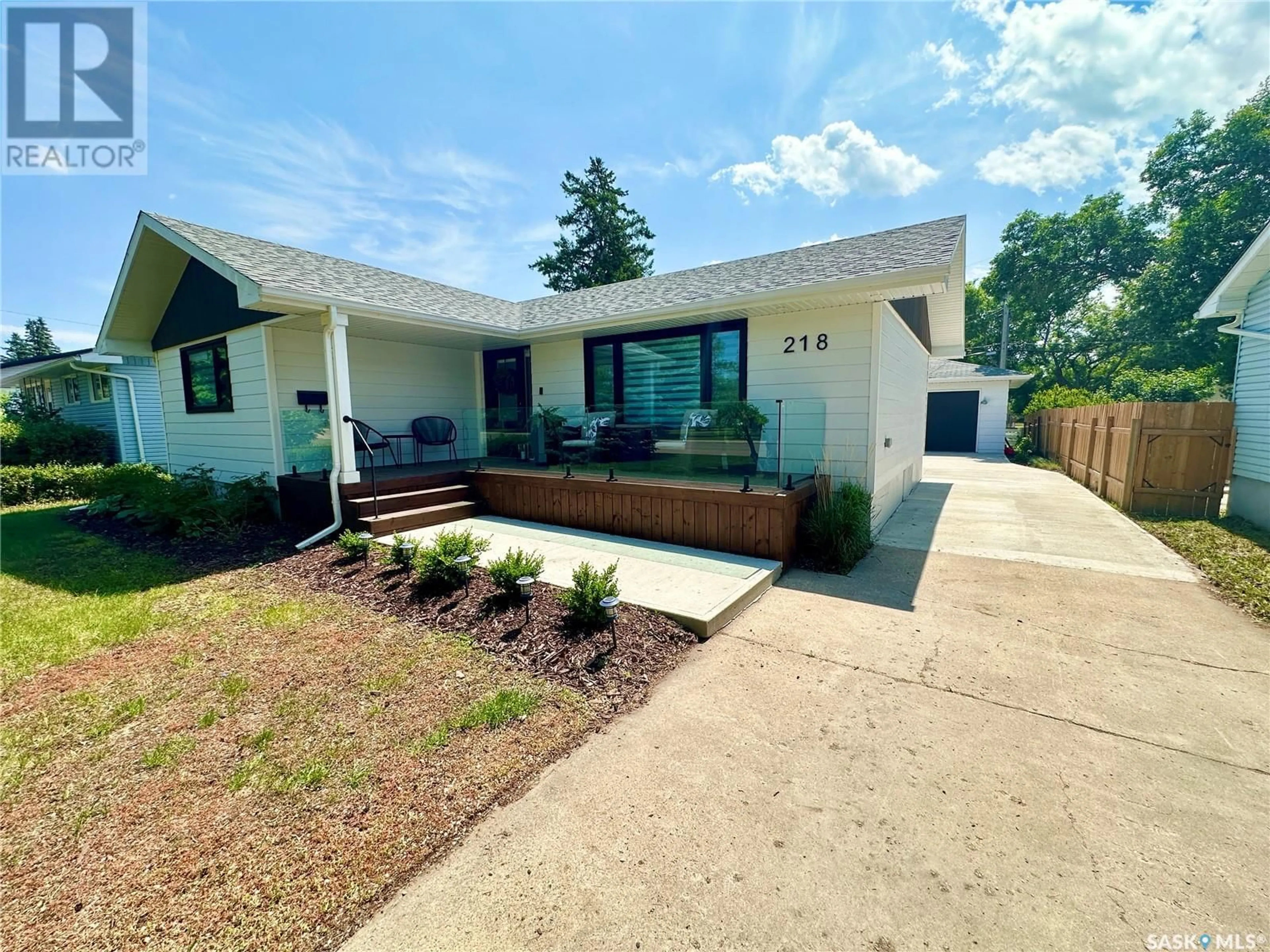 Unknown for 218 DOUGLAS ROAD, Weyburn Saskatchewan S4H0N4