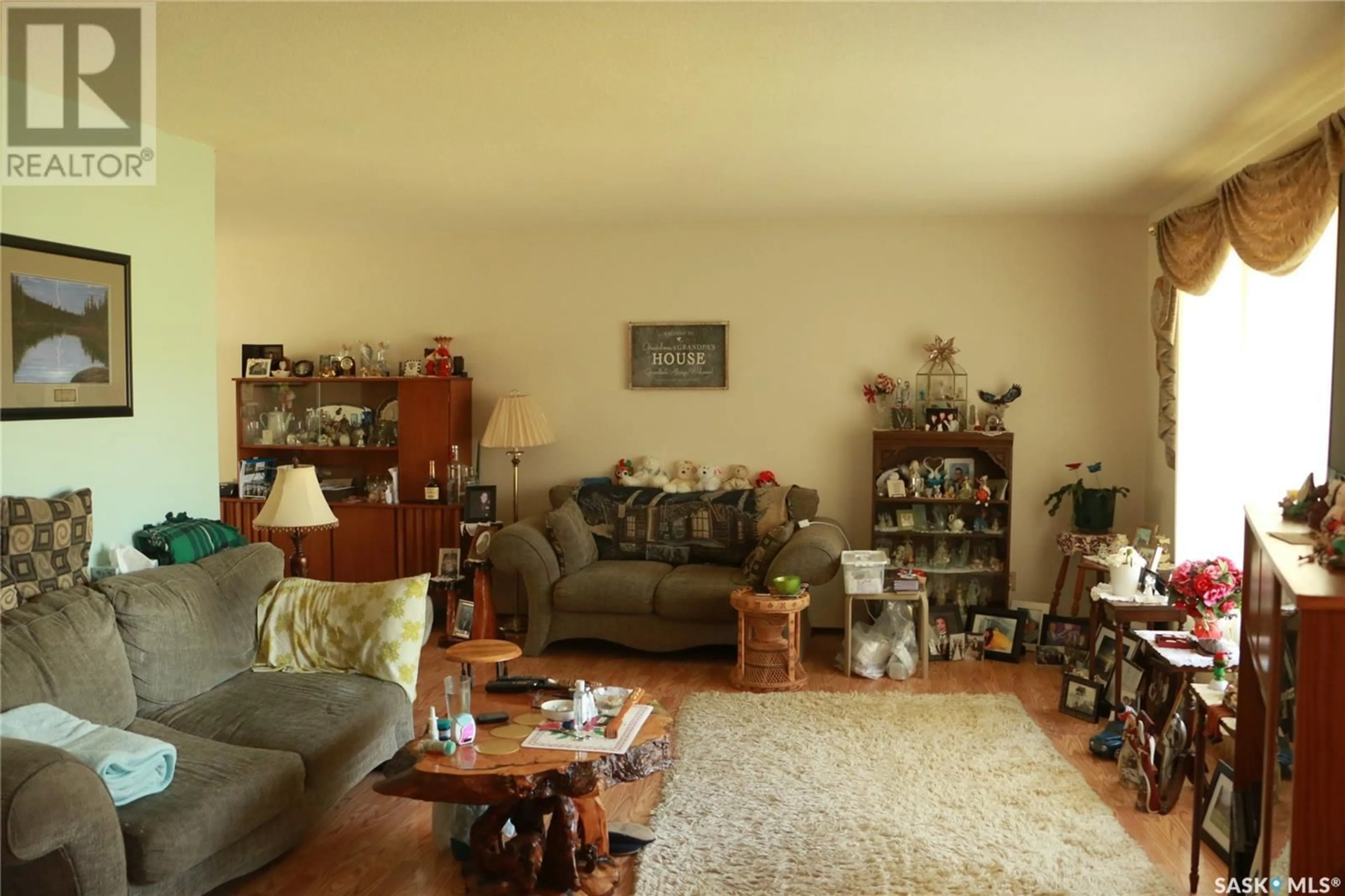 Living room with furniture, unknown for 304 ROSHER STREET, Colonsay Saskatchewan S0K0Z0