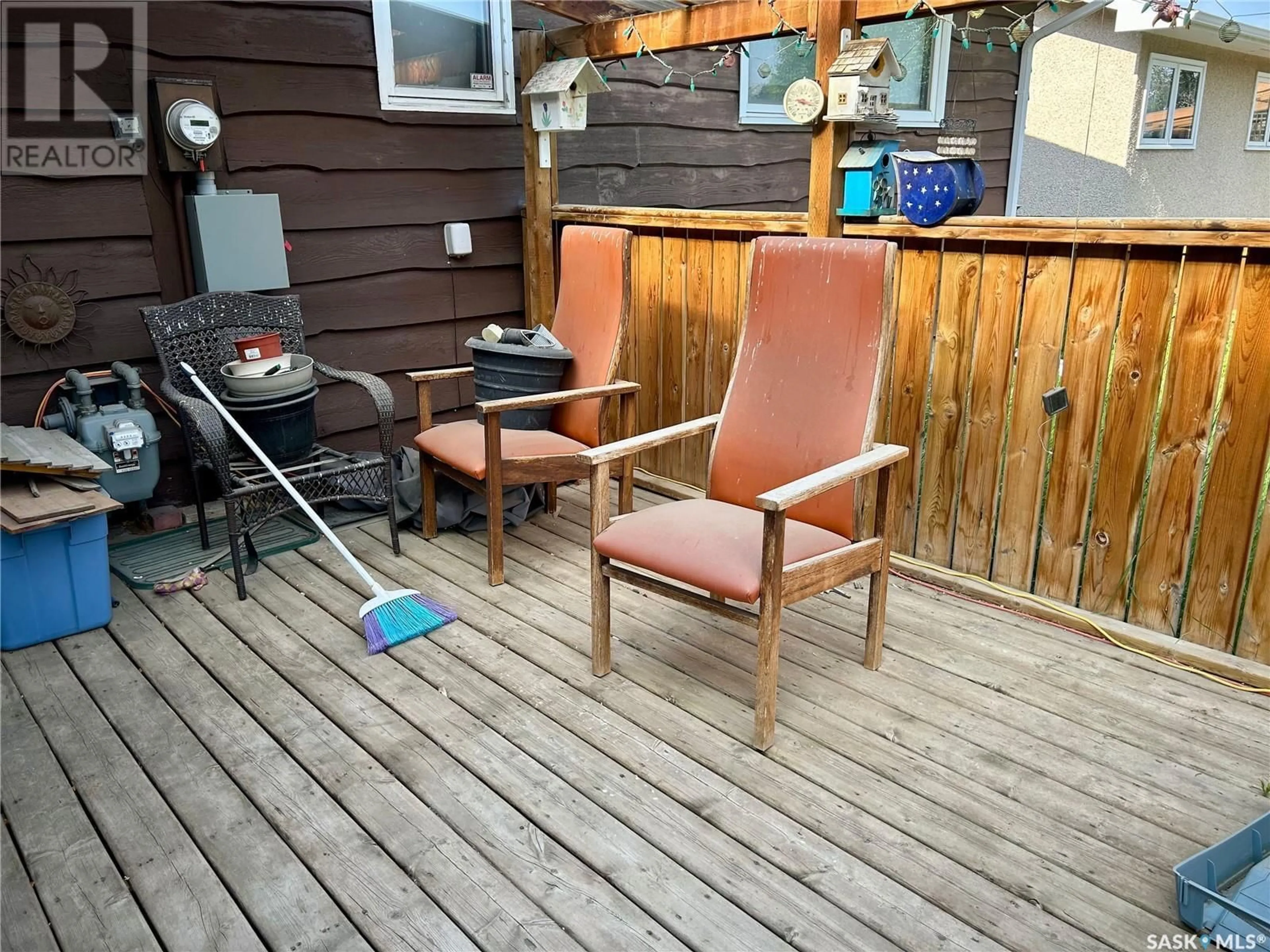 Patio, street for 2327 12TH AVENUE, Regina Saskatchewan S4R7J9