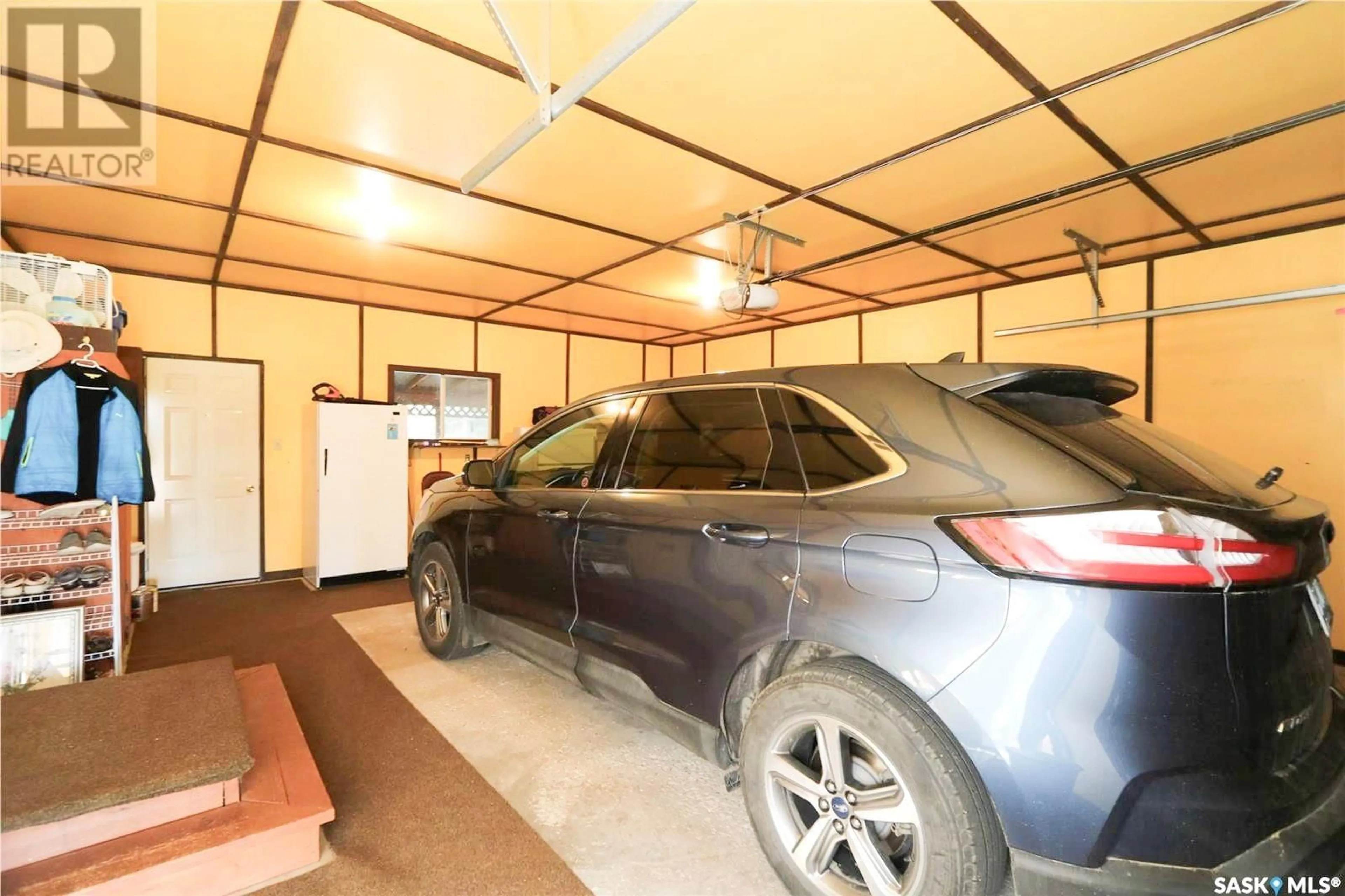 Indoor garage for 141 PEBBLE BEACH ROAD, Good Lake Rm No. 274 Saskatchewan S0A3V0