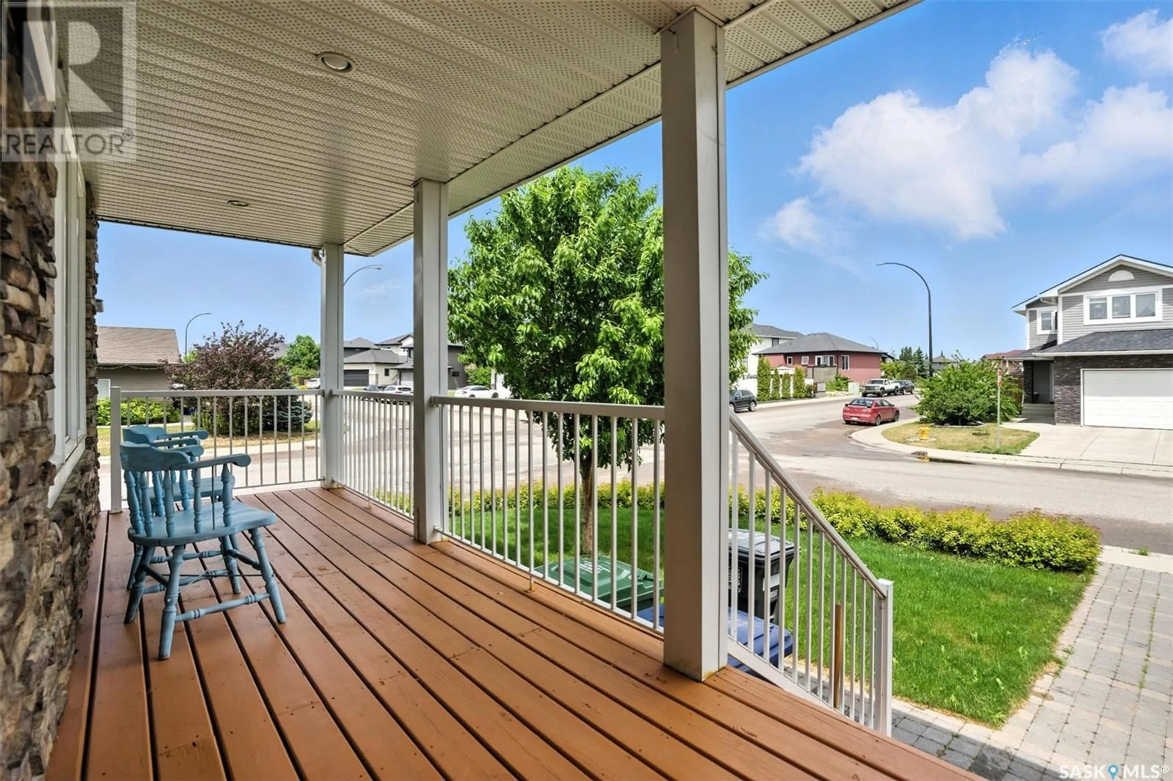Patio, water/lake/river/ocean view for 826 PADGET CRESCENT, Saskatoon Saskatchewan S7W0H3