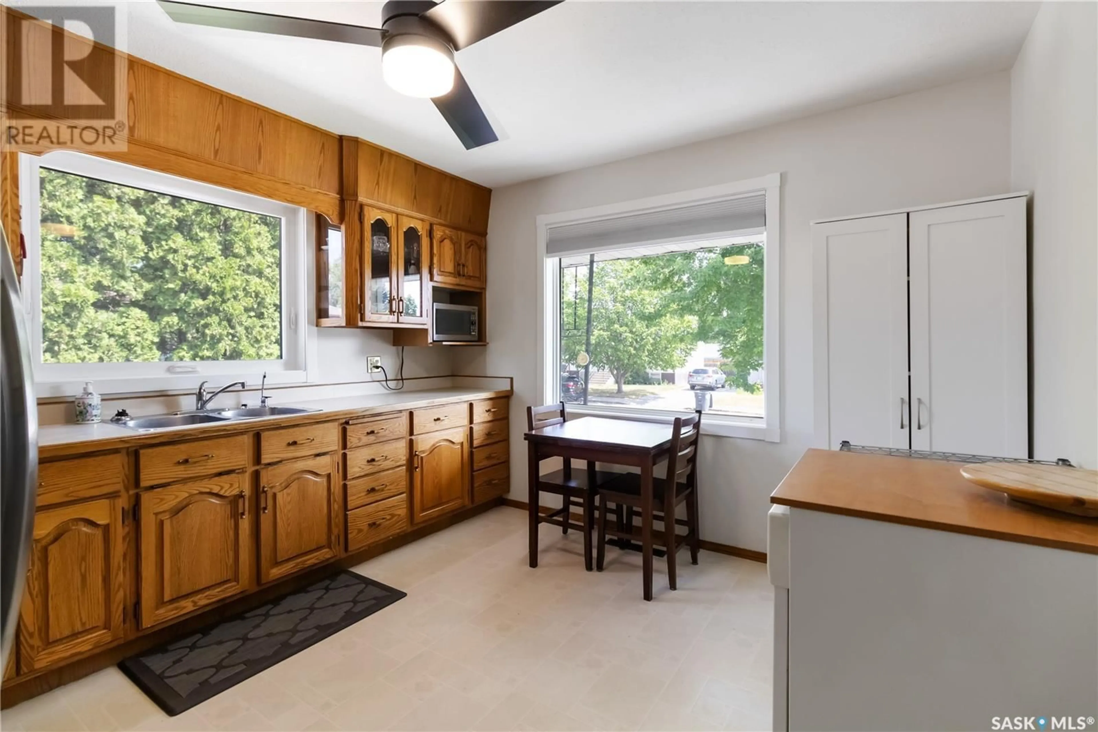 Unknown for 413 Q AVENUE, Saskatoon Saskatchewan S7L2X9