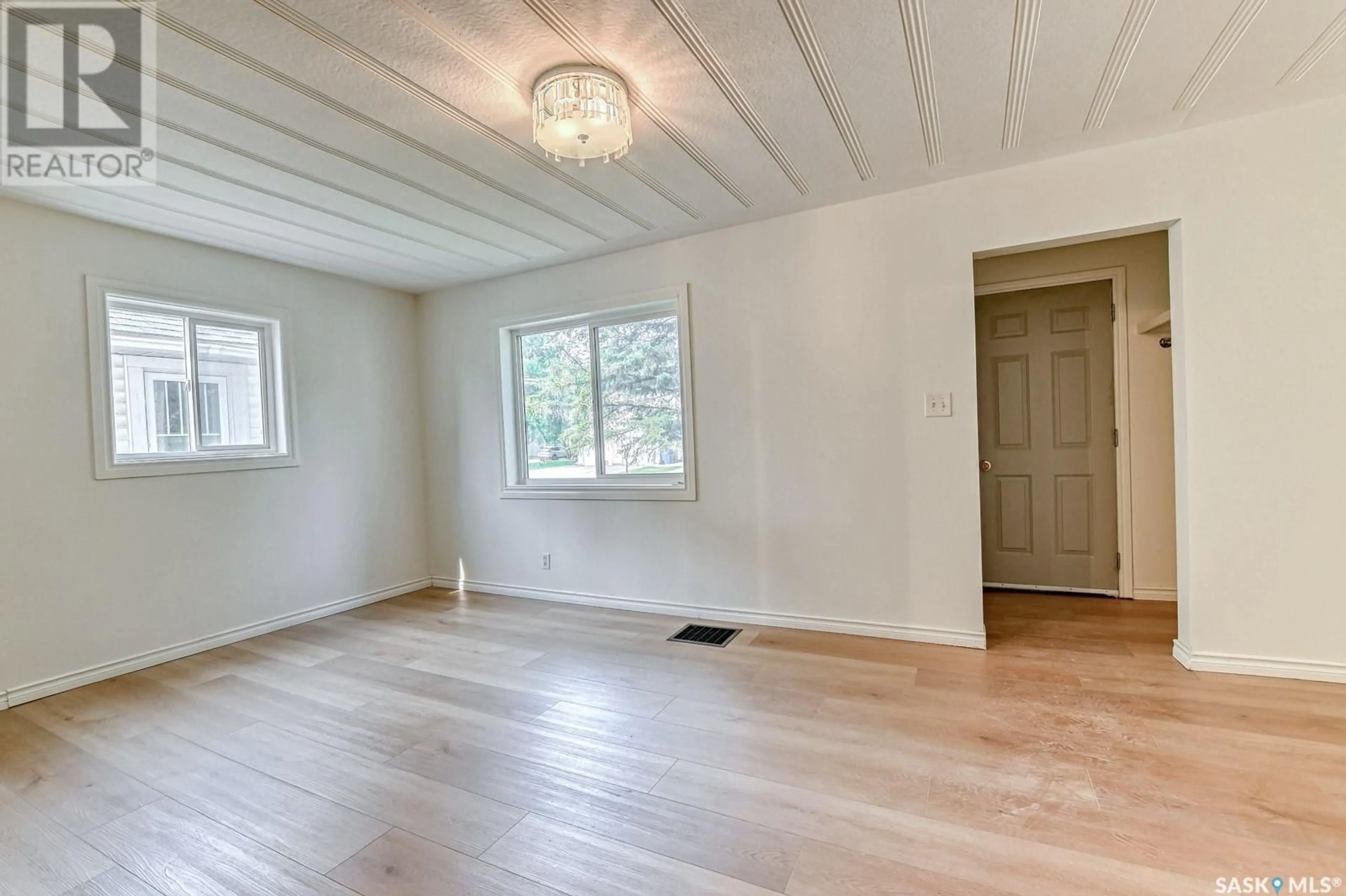 A pic of a room for 2259 ATKINSON STREET, Regina Saskatchewan S4N3X2