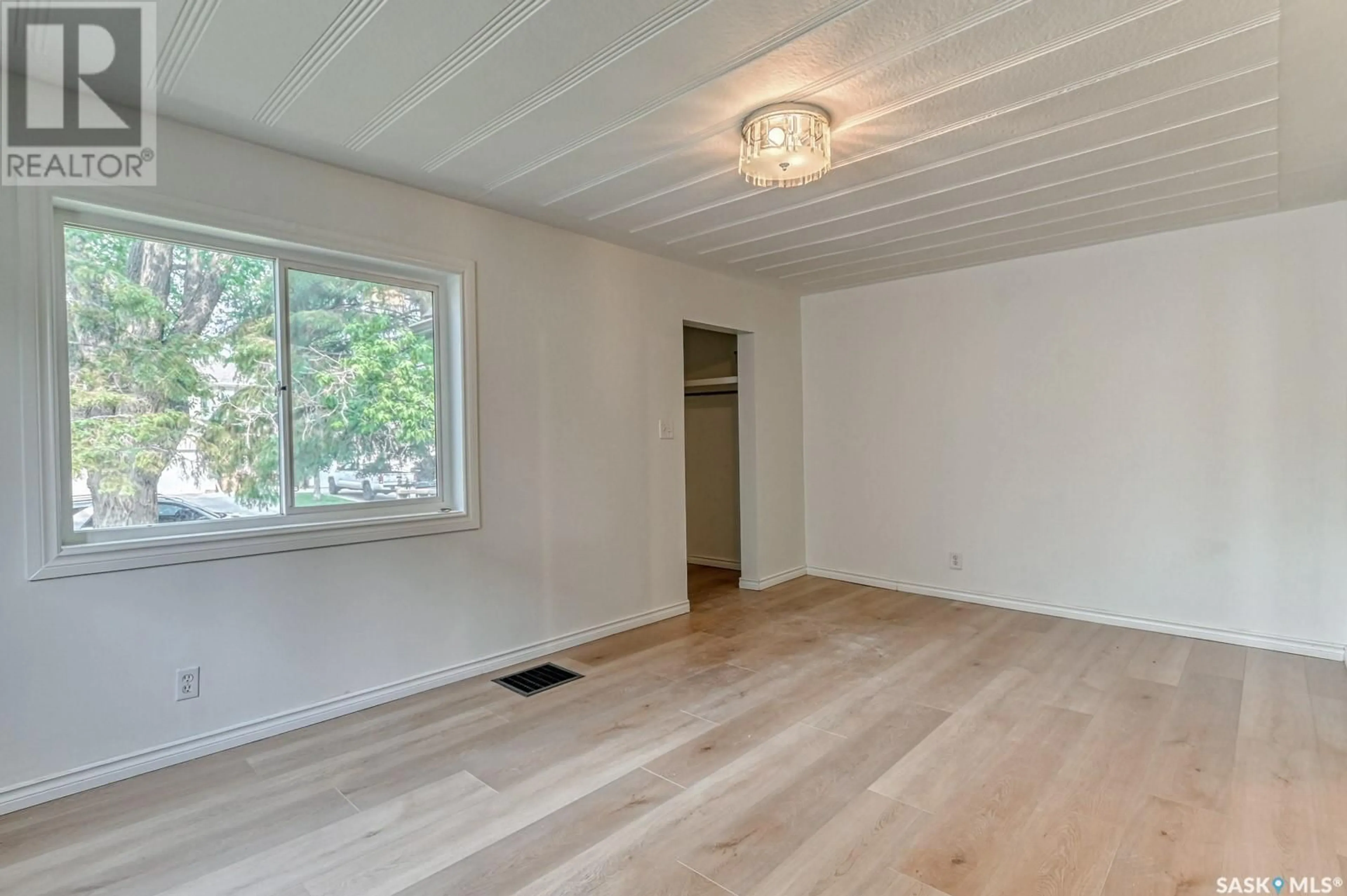 A pic of a room for 2259 ATKINSON STREET, Regina Saskatchewan S4N3X2
