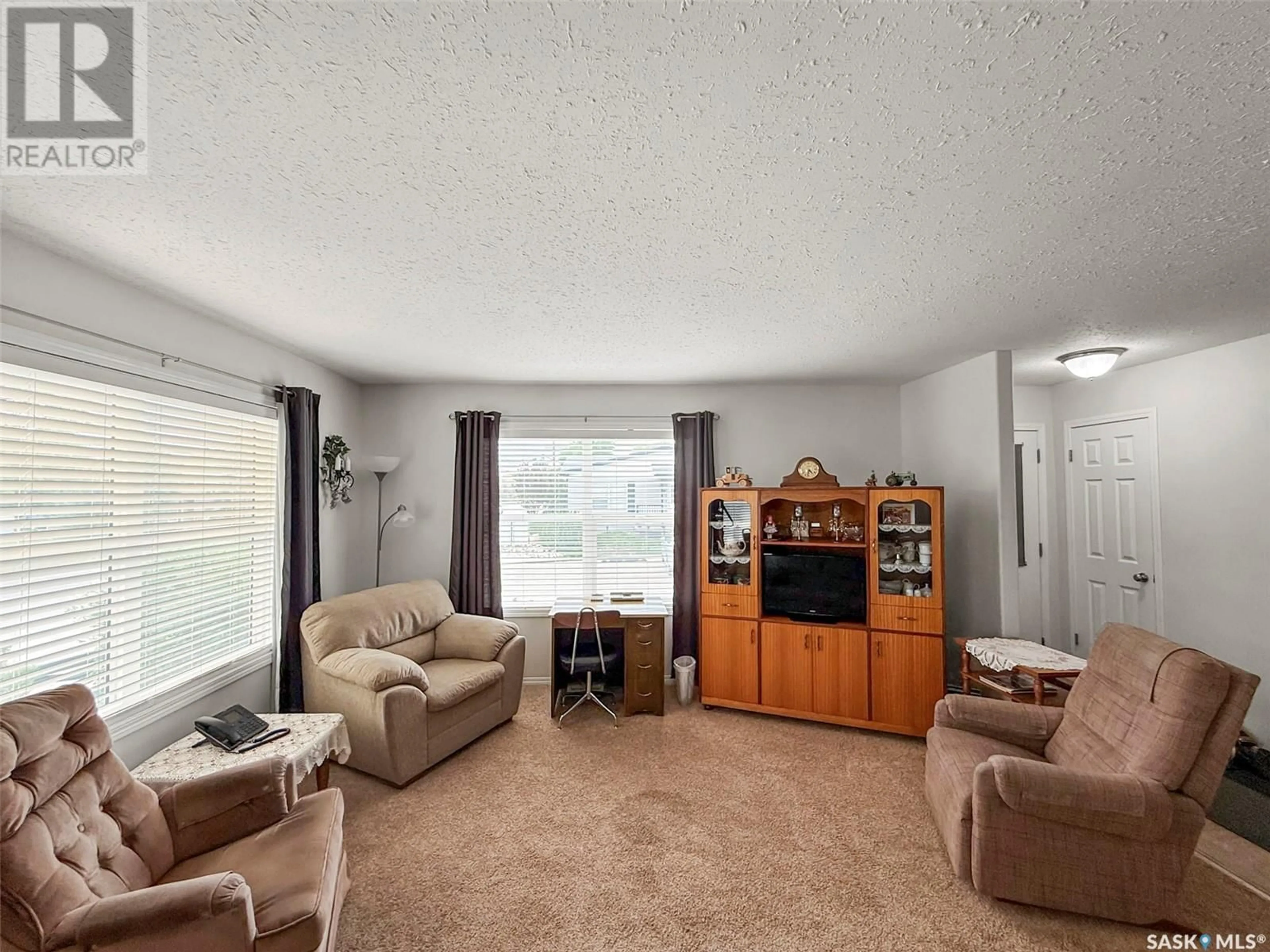 Living room with furniture, unknown for 9 - 1275 SOUTH RAILWAY STREET, Swift Current Saskatchewan S9H5P3