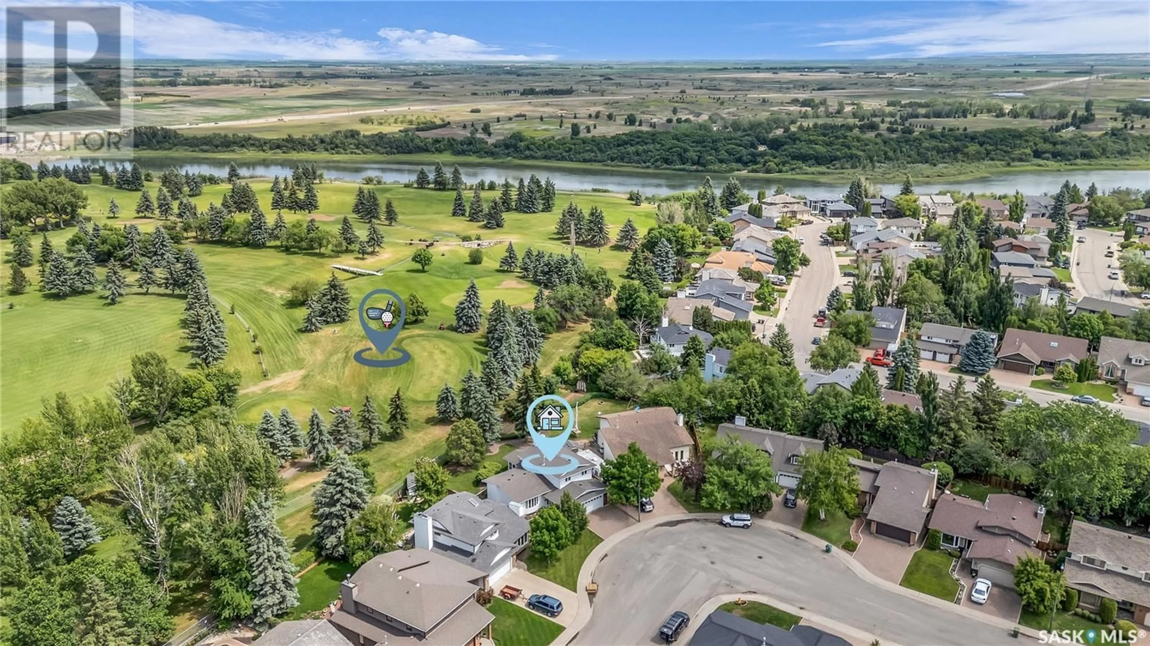 A pic from outside/outdoor area/front of a property/back of a property/a pic from drone, water/lake/river/ocean view for 323 ZEMAN CRESCENT, Saskatoon Saskatchewan S7K7W6