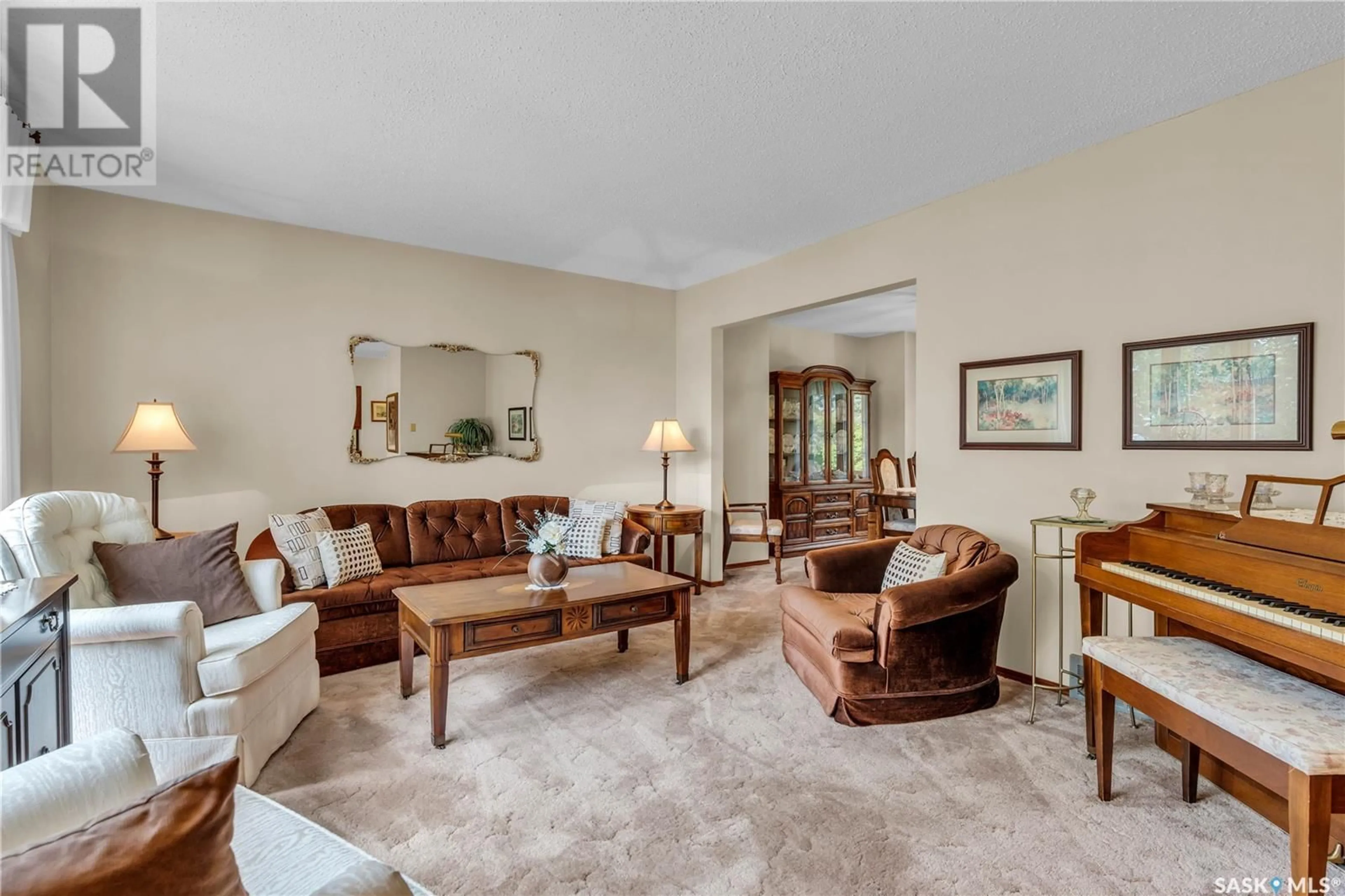 Living room with furniture, unknown for 323 ZEMAN CRESCENT, Saskatoon Saskatchewan S7K7W6
