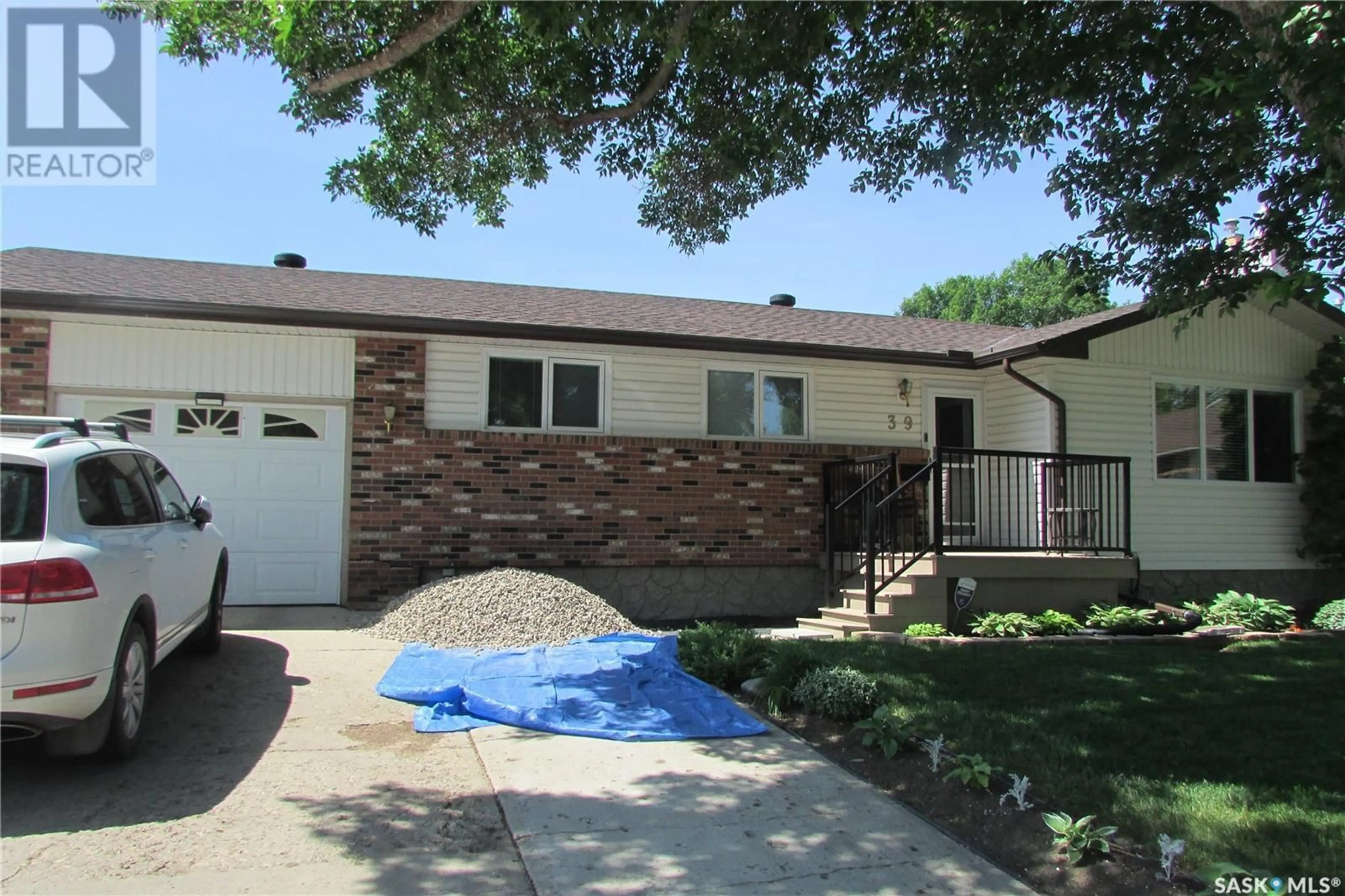 Unknown for 39 NOLLET AVENUE, Regina Saskatchewan S4T7J8
