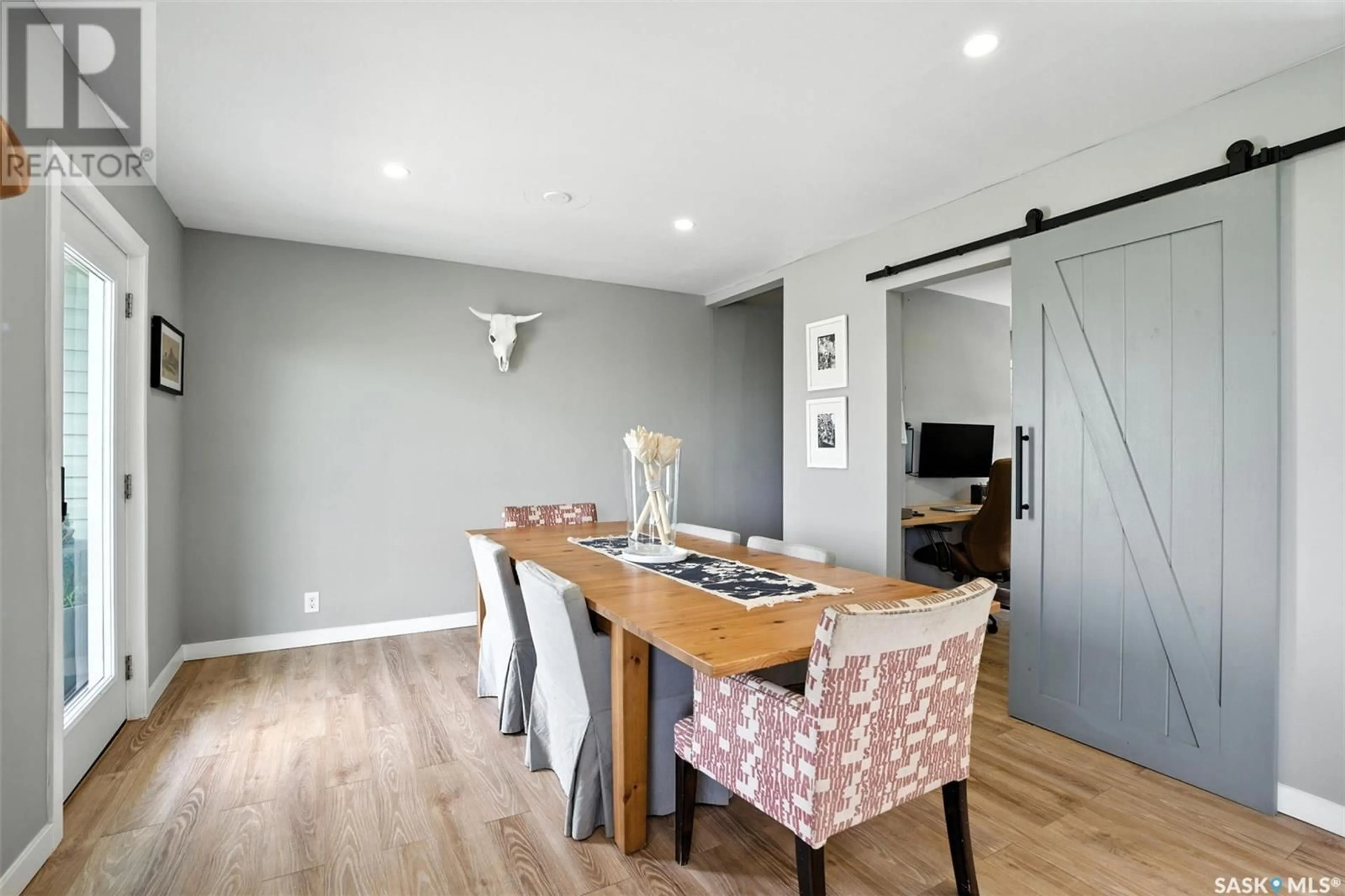 Dining room, wood/laminate floor for 475 LAPLAINE TRAIL, Rosthern Rm No. 403 Saskatchewan S0K3R0