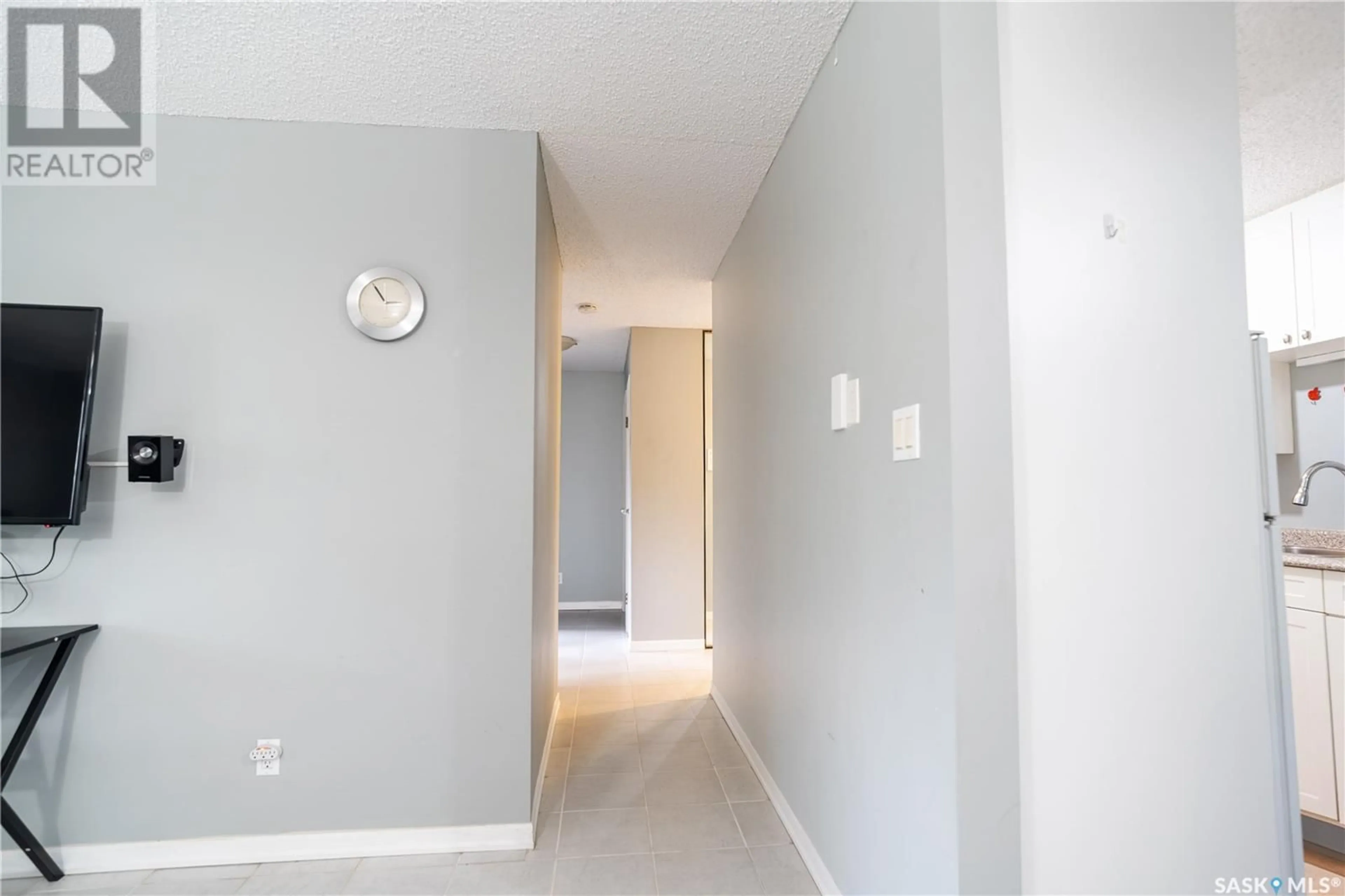 A pic of a room for 18 4219 DEGEER STREET, Saskatoon Saskatchewan S7H4N6