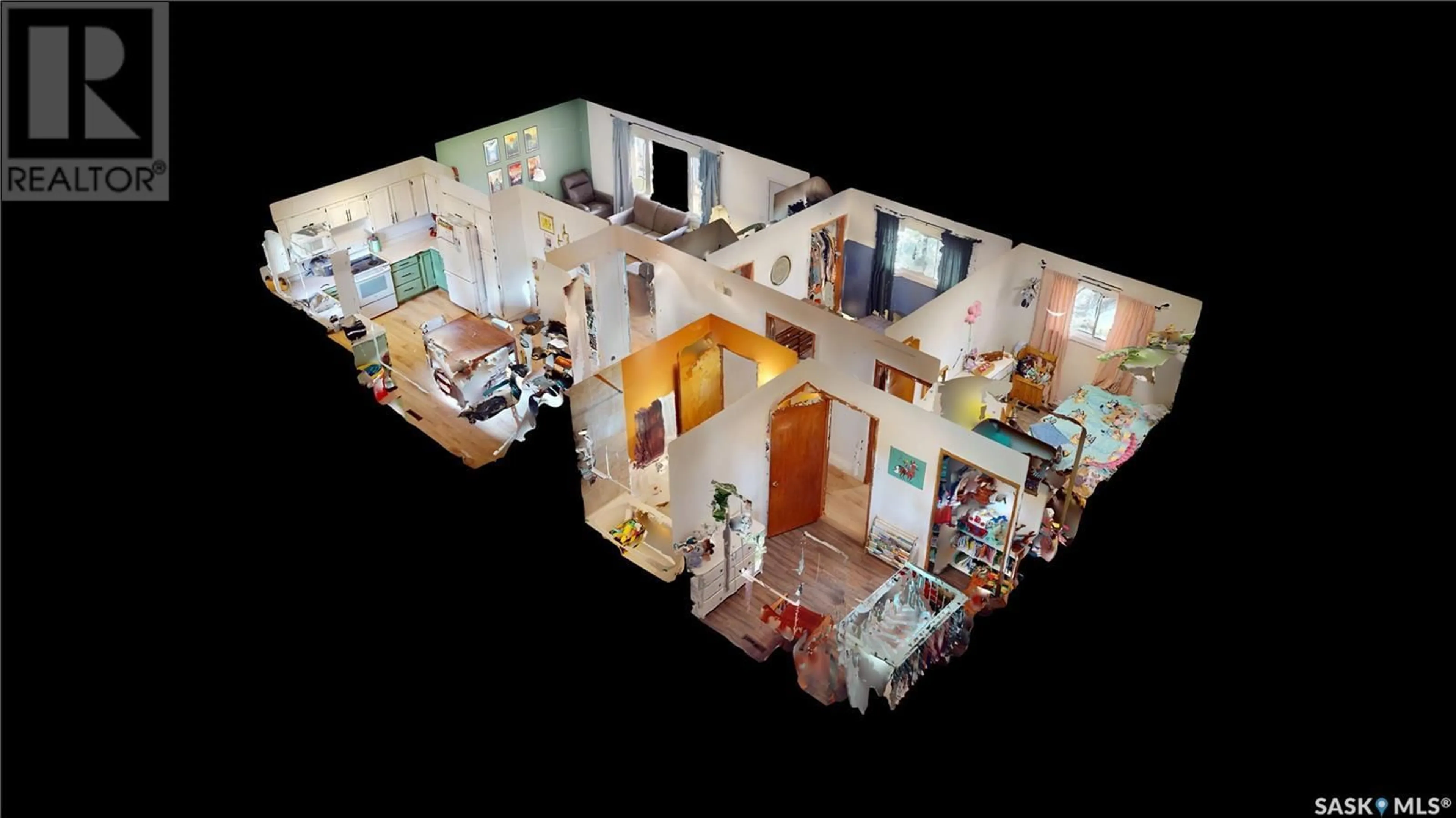 Indoor foyer for 722 WELDON AVENUE, Saskatoon Saskatchewan S7M2V2