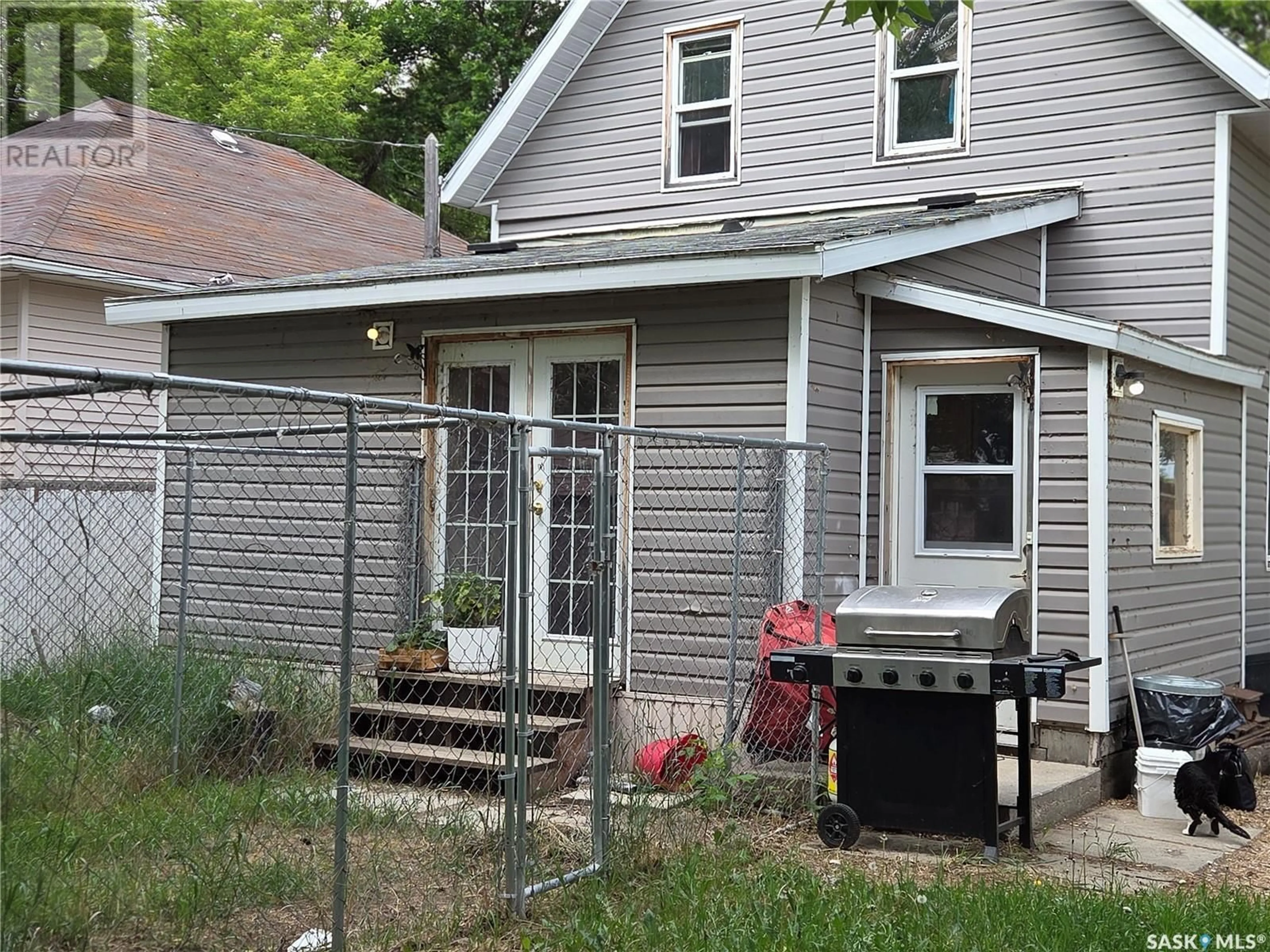 Home with vinyl exterior material, street for 106 TIREE STREET, Colonsay Saskatchewan S0K0Z0