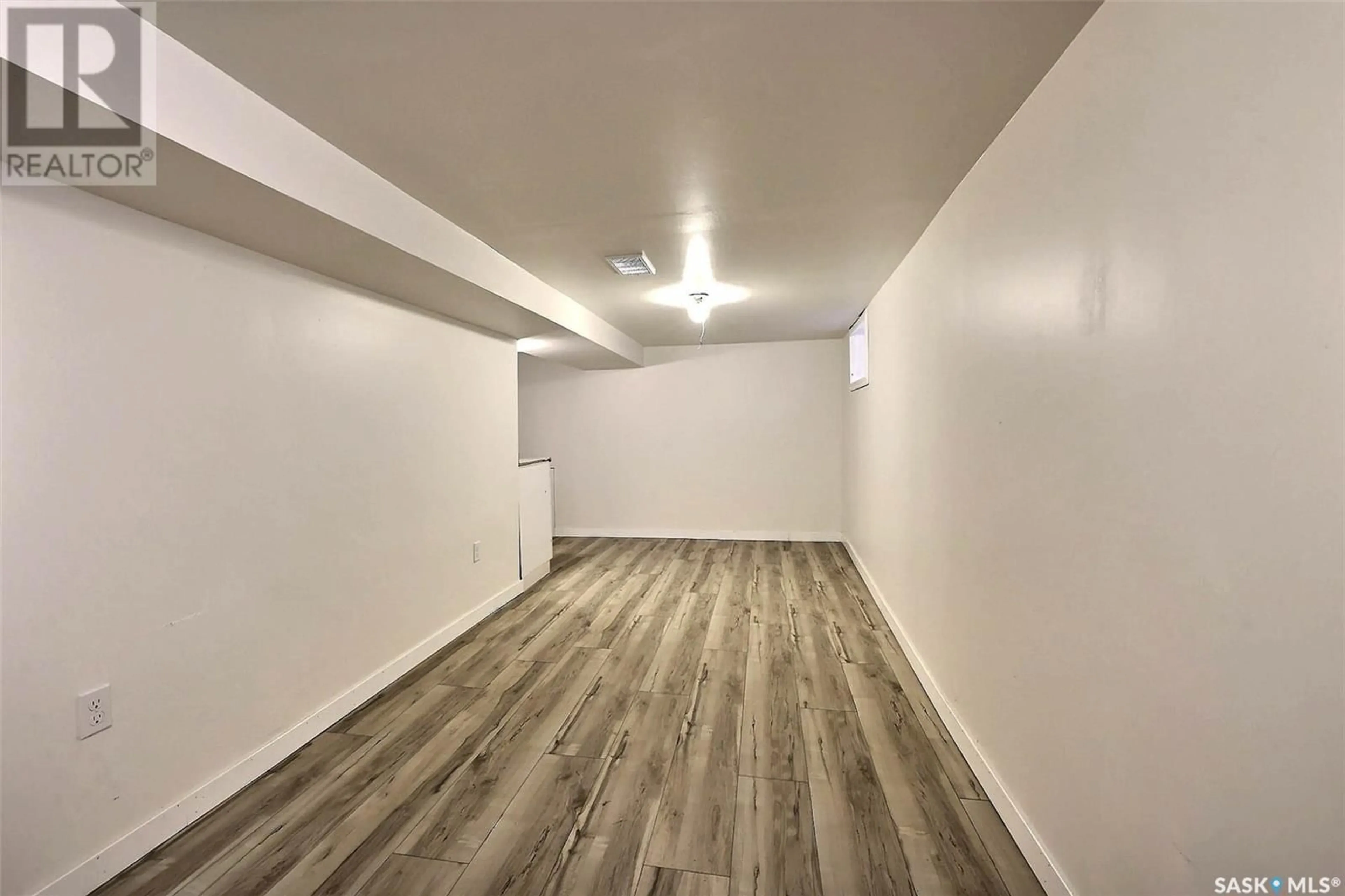 A pic of a room for 2248 OSLER STREET, Regina Saskatchewan S4P1W8