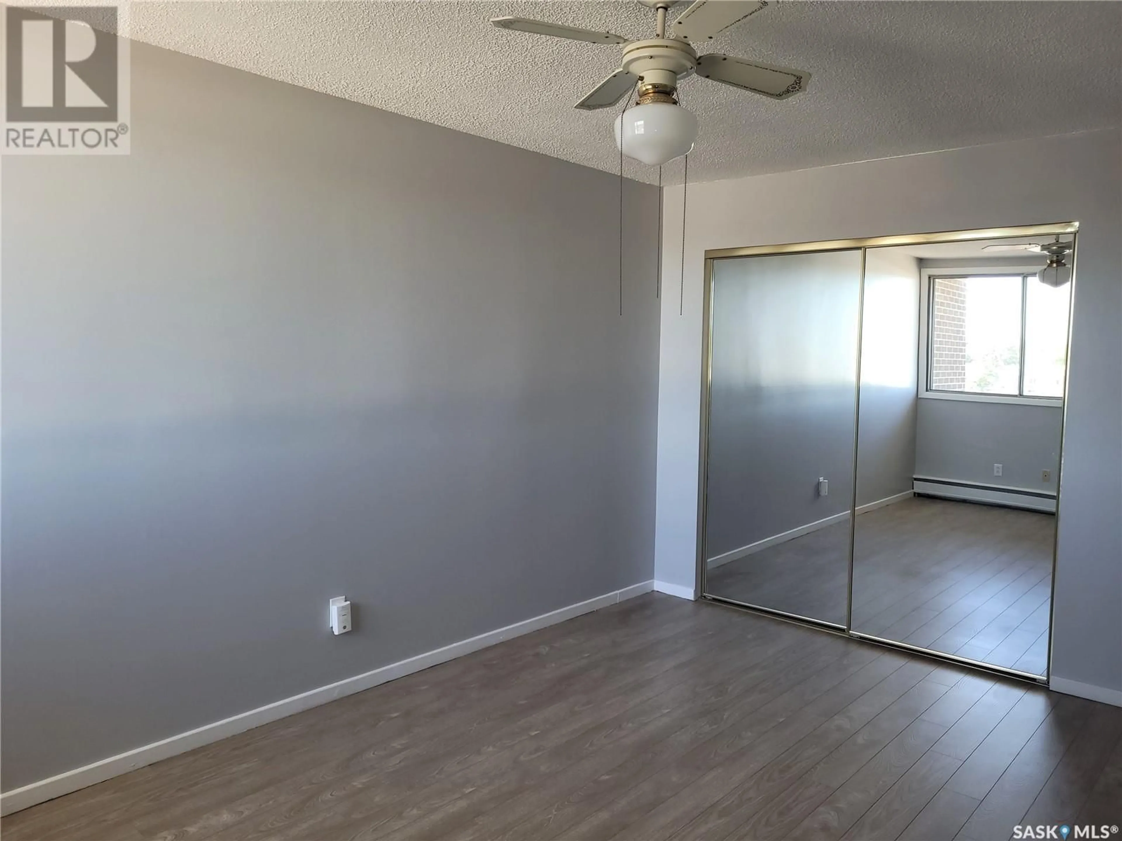 A pic of a room for 305 - 4545 RAE STREET, Regina Saskatchewan S4S6Y8