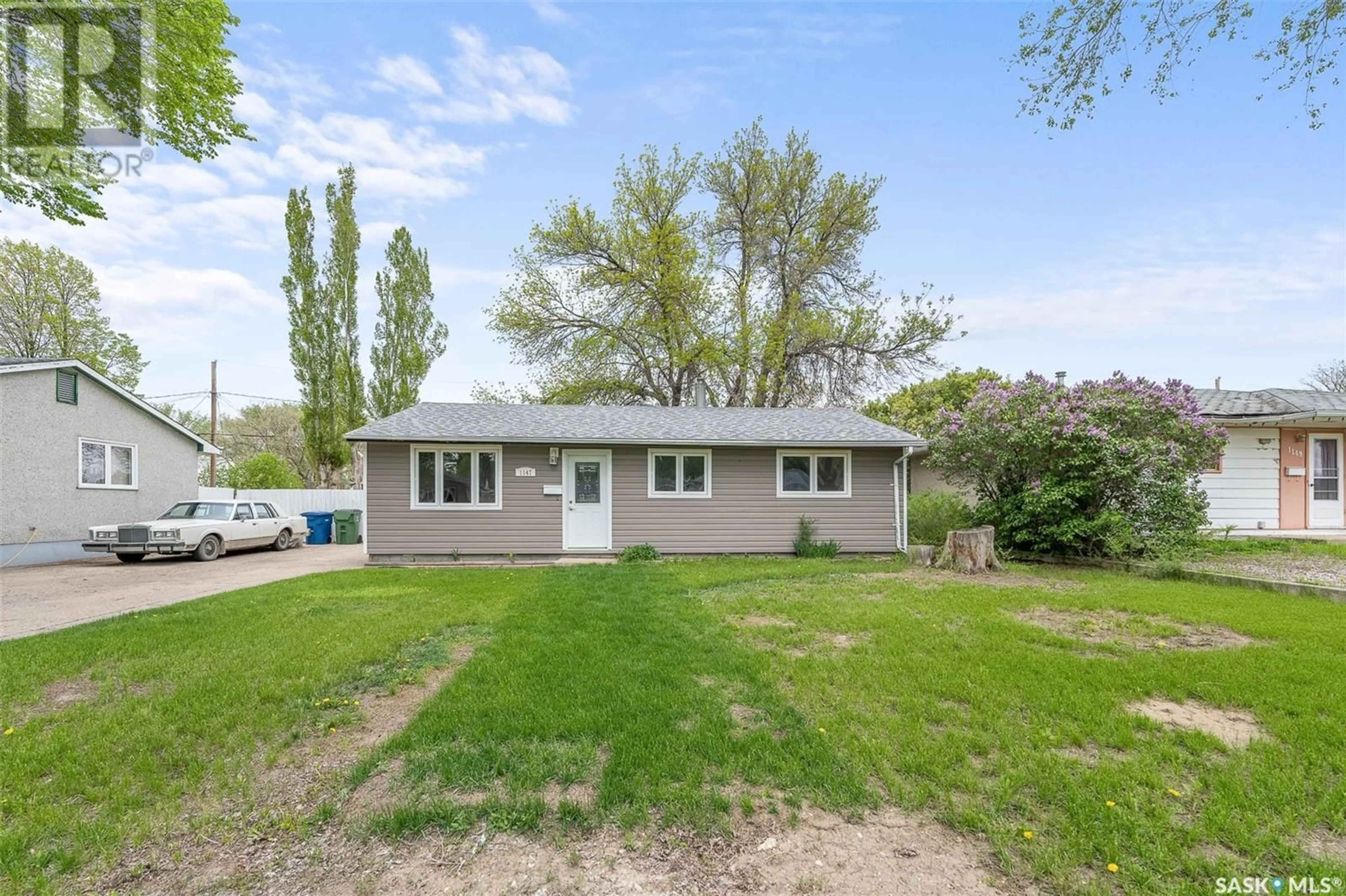 Unknown for 1147 DUFFIELD CRESCENT, Moose Jaw Saskatchewan S6H5M5
