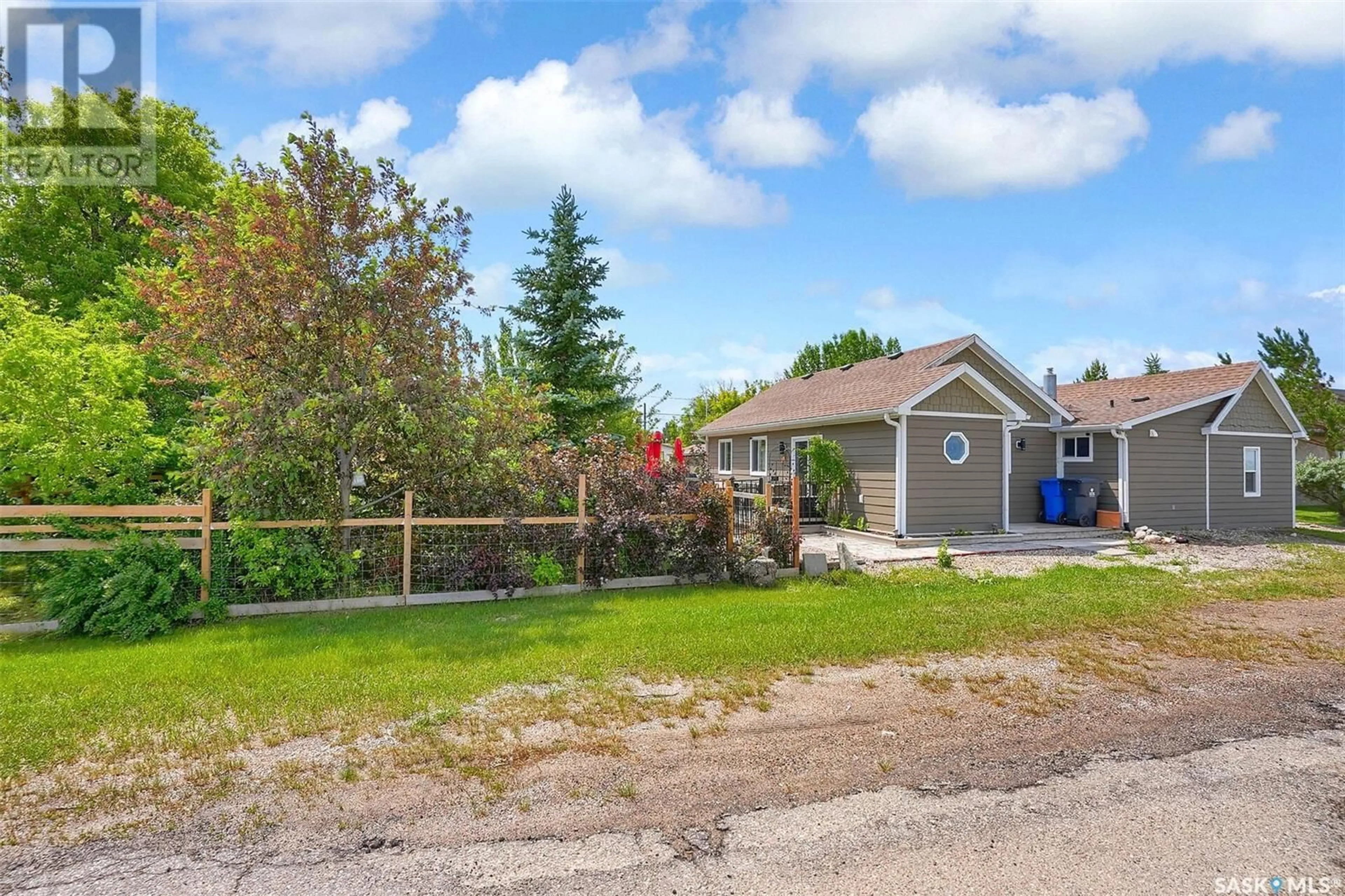 A pic from outside/outdoor area/front of a property/back of a property/a pic from drone, unknown for 209 RAILWAY STREET, Earl Grey Saskatchewan S0G1J0