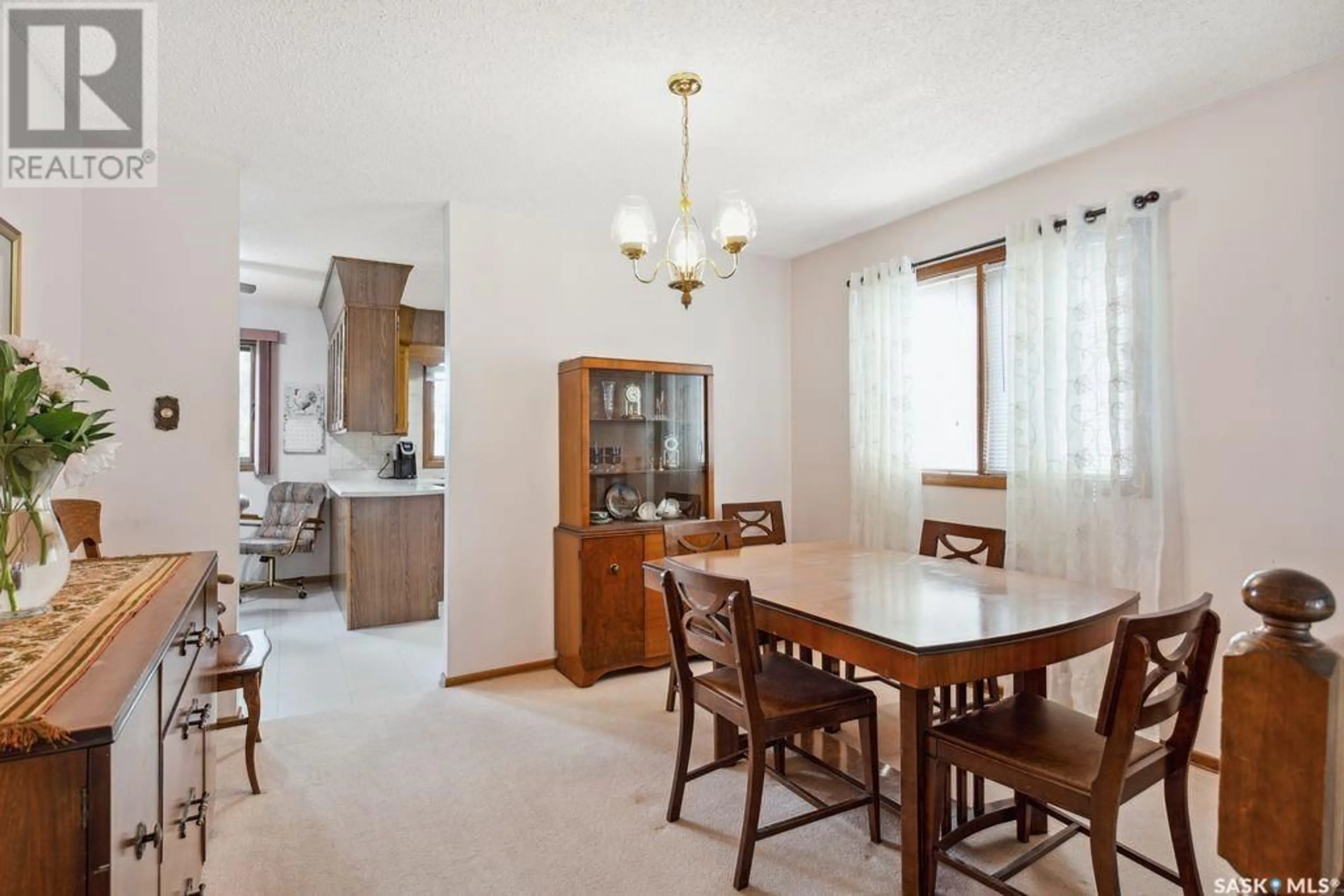 Dining room, unknown for 134 POSTNIKOFF CRESCENT, Saskatoon Saskatchewan S7M4Z3