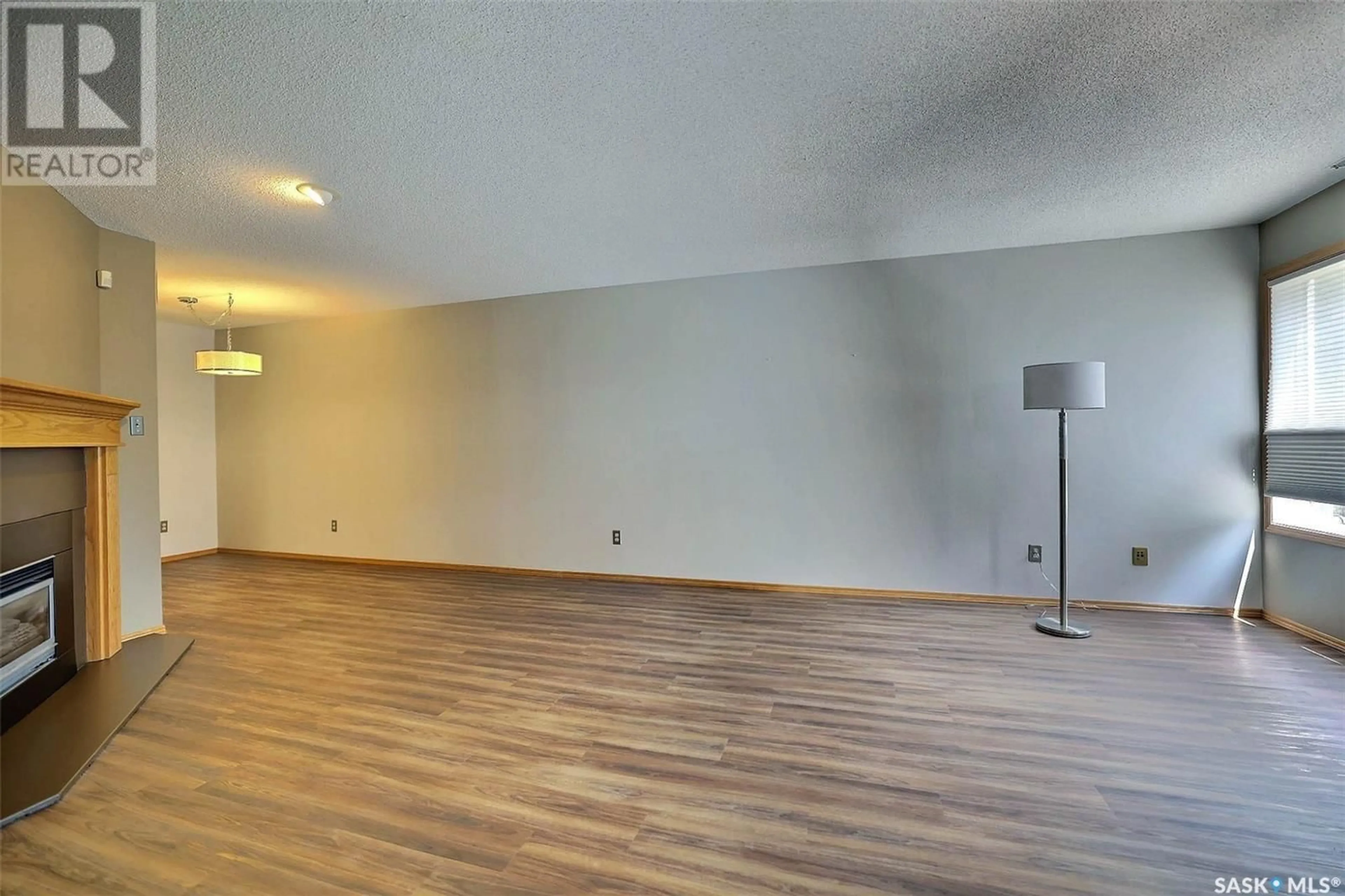 A pic of a room for E - 25 2338 ASSINIBOINE AVENUE, Regina Saskatchewan S4V2G2