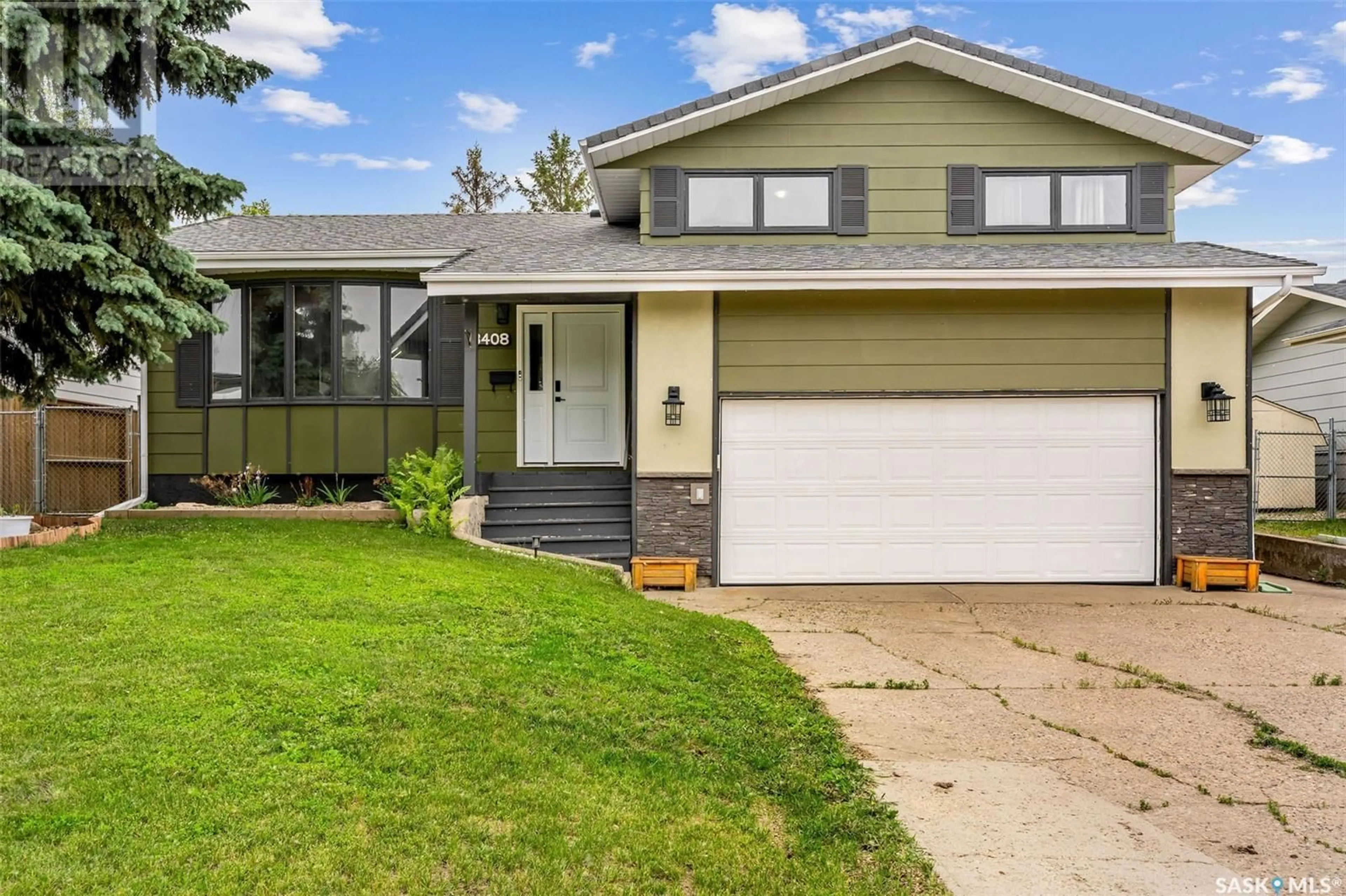 Home with vinyl exterior material, street for 3408 JORDAN DRIVE, Prince Albert Saskatchewan S6V6Y4
