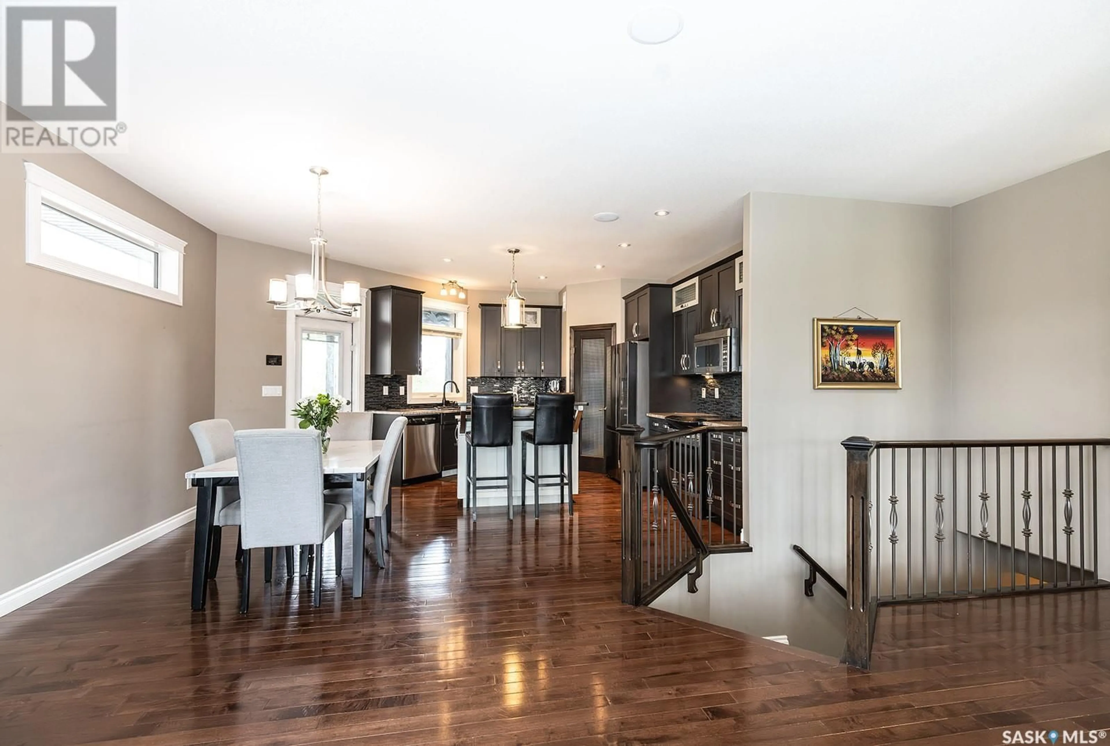 Open concept kitchen, unknown for 1010 WILKINS CRESCENT, Saskatoon Saskatchewan S7W0C4