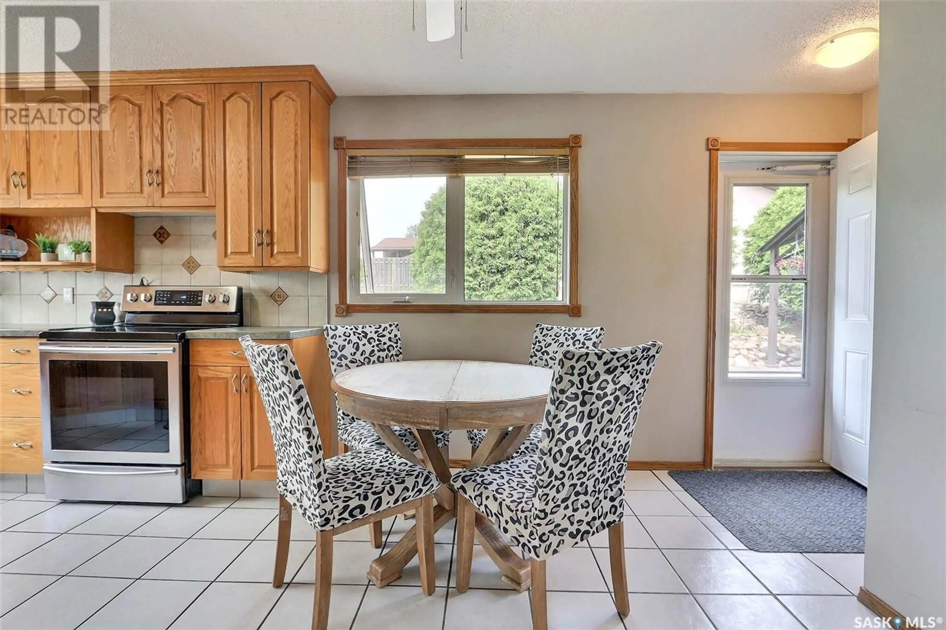 Unknown for 2559 15TH AVENUE, Prince Albert Saskatchewan S6V6H4