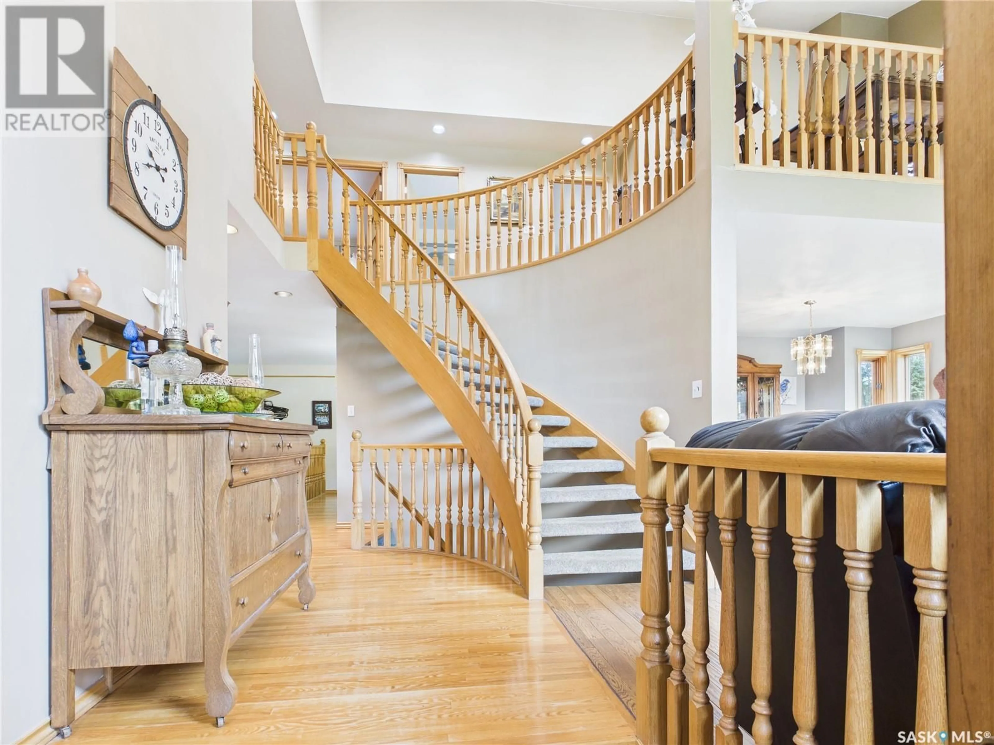 Stairs for 460 LEMPEREUR ROAD, Buckland Rm No. 491 Saskatchewan S6V5R3