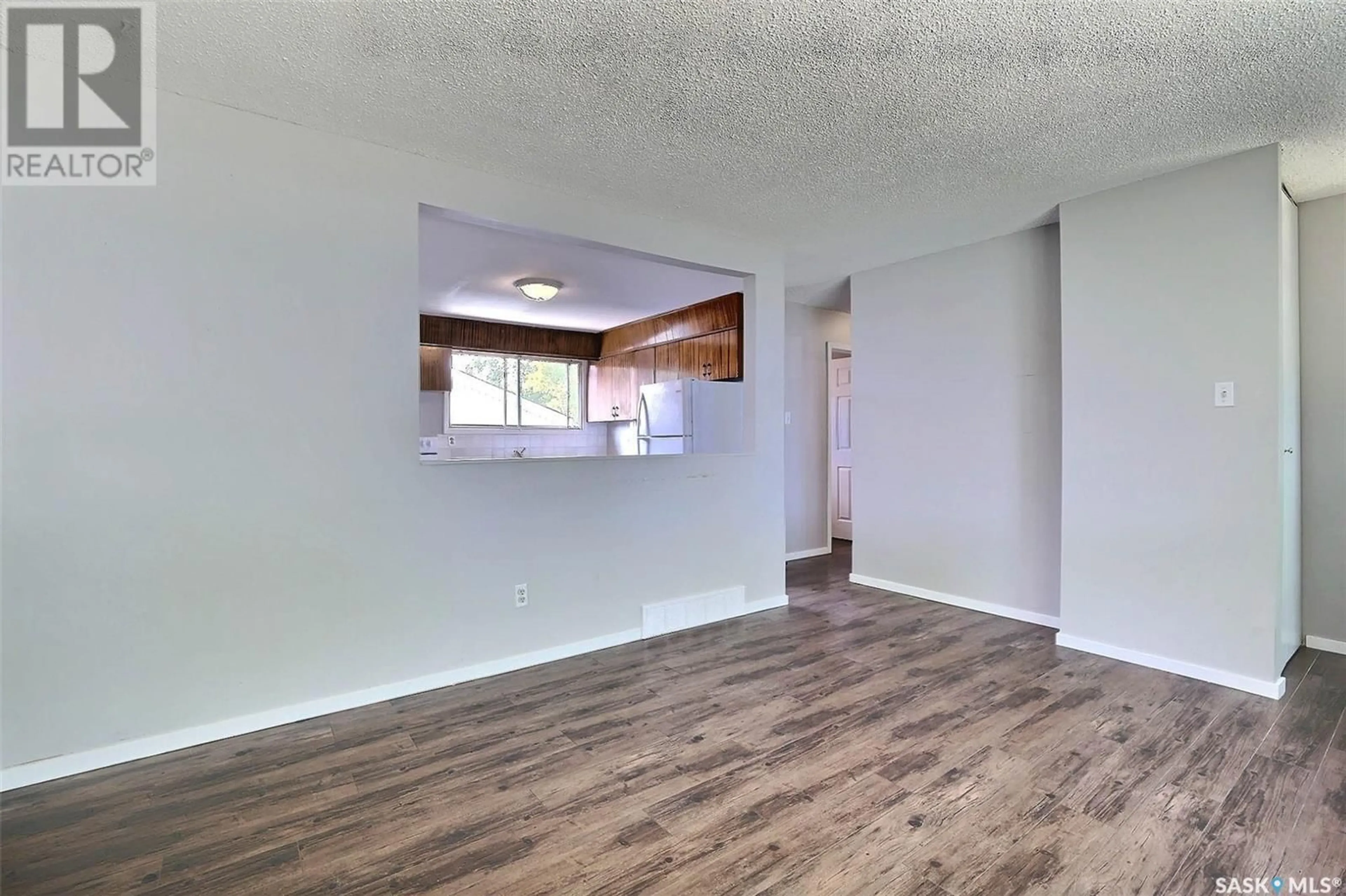 A pic of a room for 187 READ AVENUE, Regina Saskatchewan S4T6R3