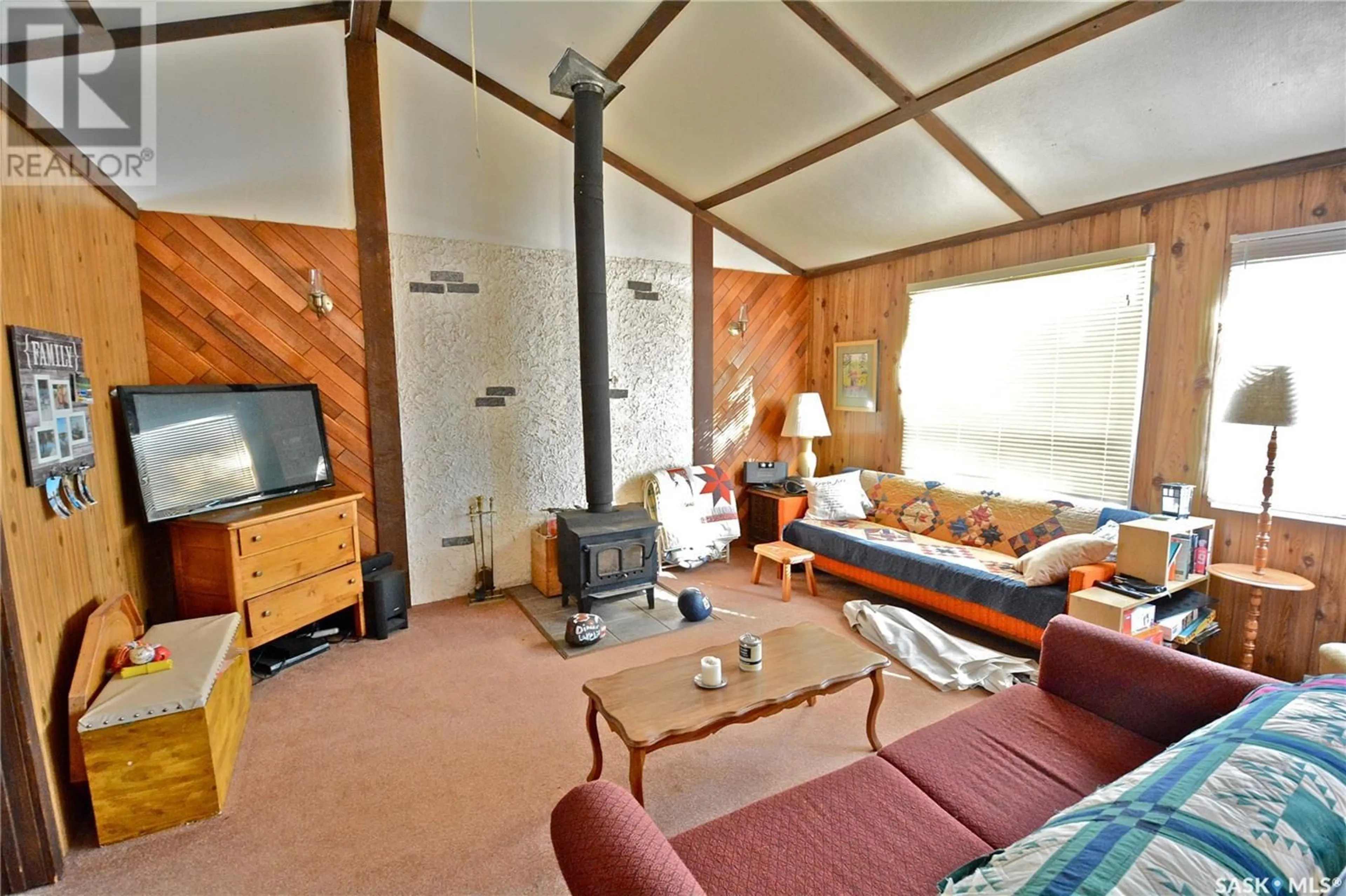 Living room with furniture, unknown for 147 JEAN CRESCENT, Lakeland Rm No. 521 Saskatchewan S0J0N0