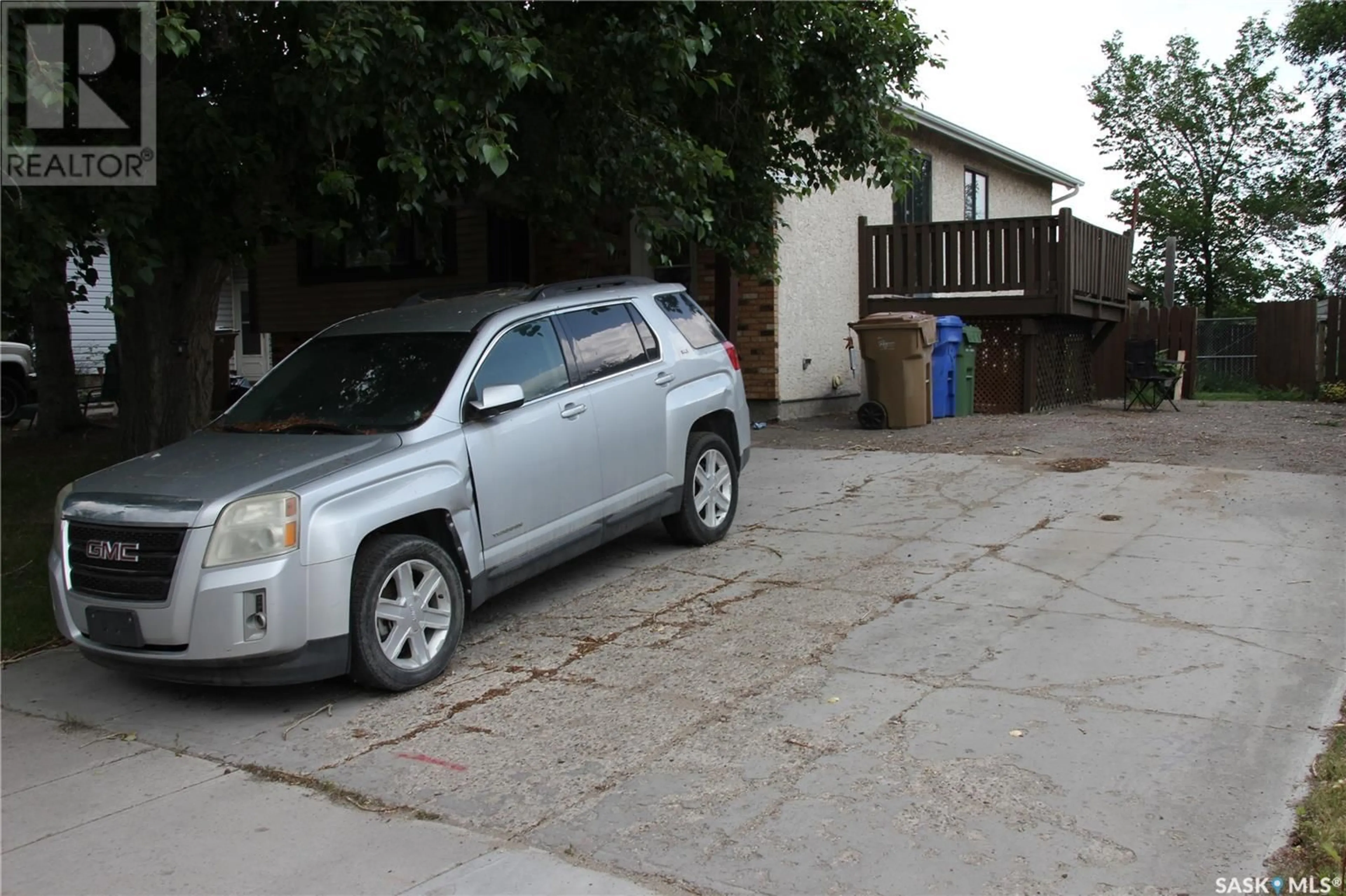 Unknown for 1719 FLEET STREET, Regina Saskatchewan S4N6B4